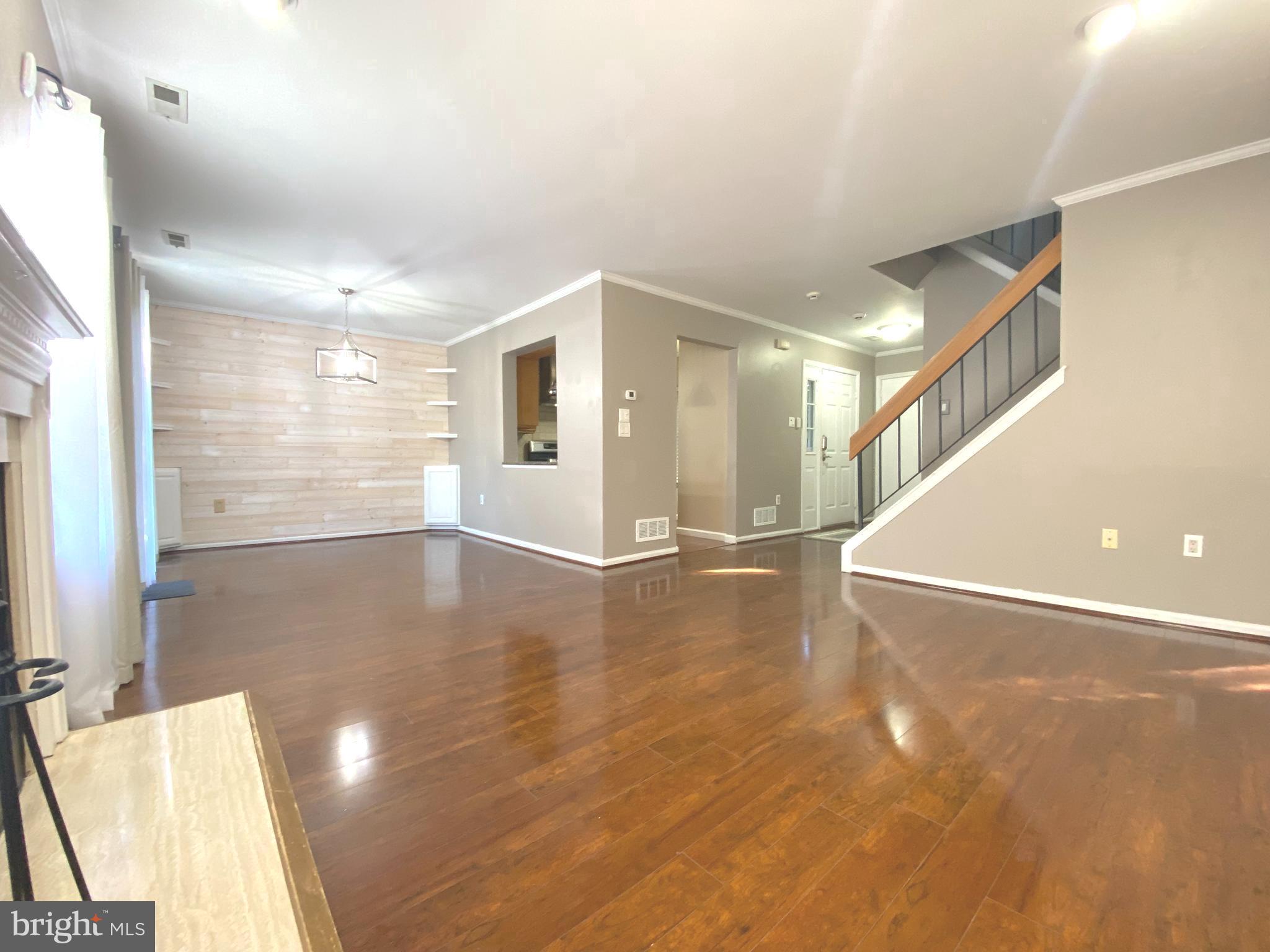 NEWTOWN GRANT - Residential Lease