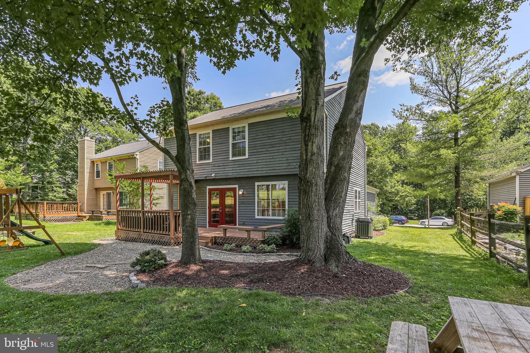 VILLAGE OF LONG REACH - Residential