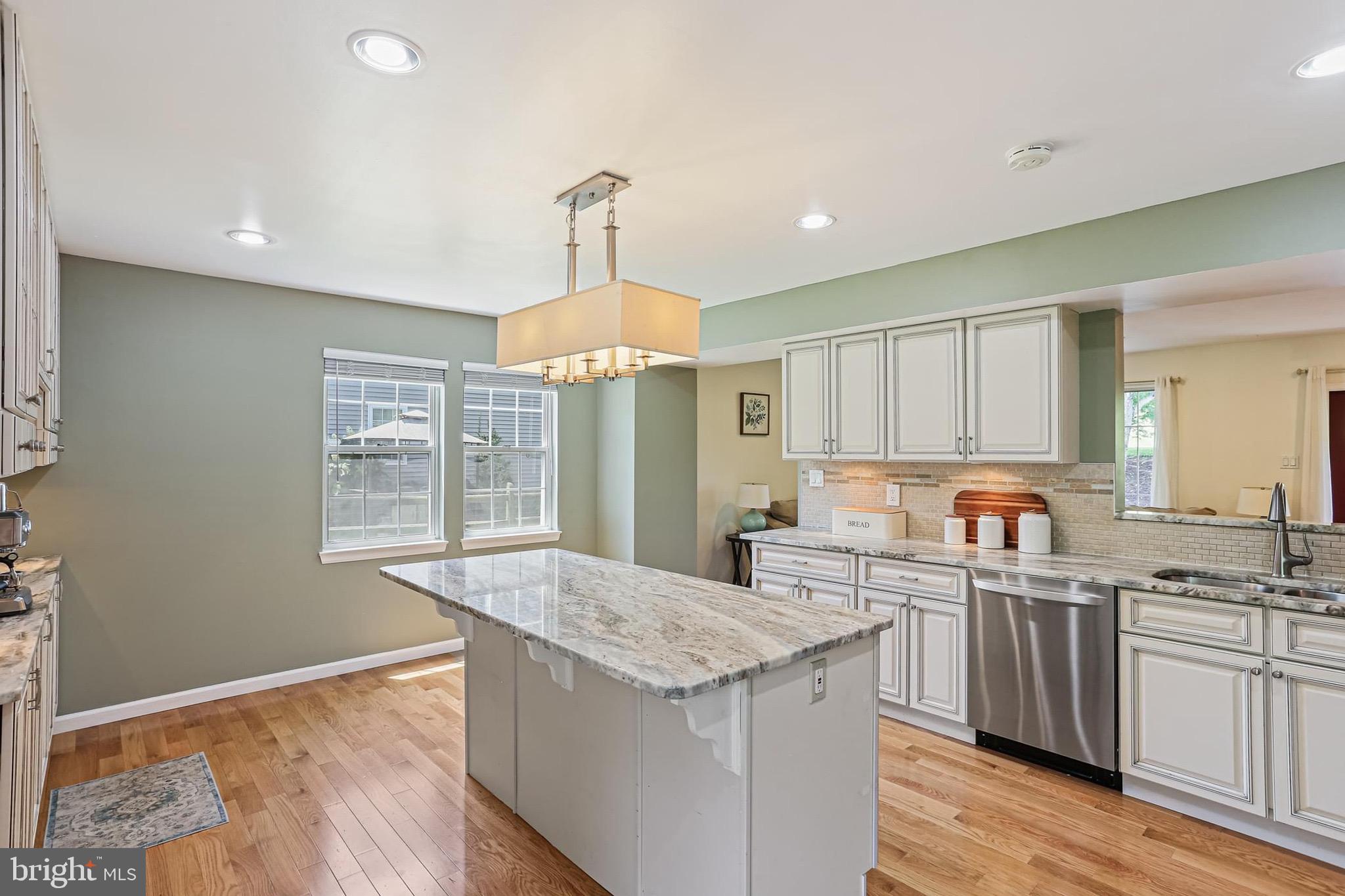 8535 DARK HAWK CIRCLE
