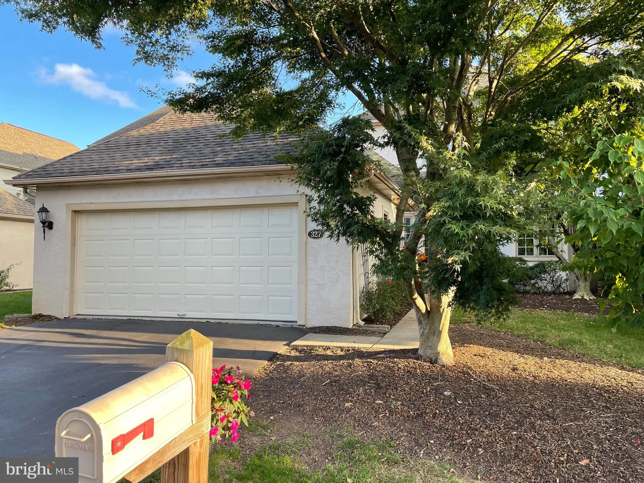 Conshohocken, Pennsylvania 19428, United States, 3 Bedrooms Bedrooms, ,4 BathroomsBathrooms,Residential,Active,49967