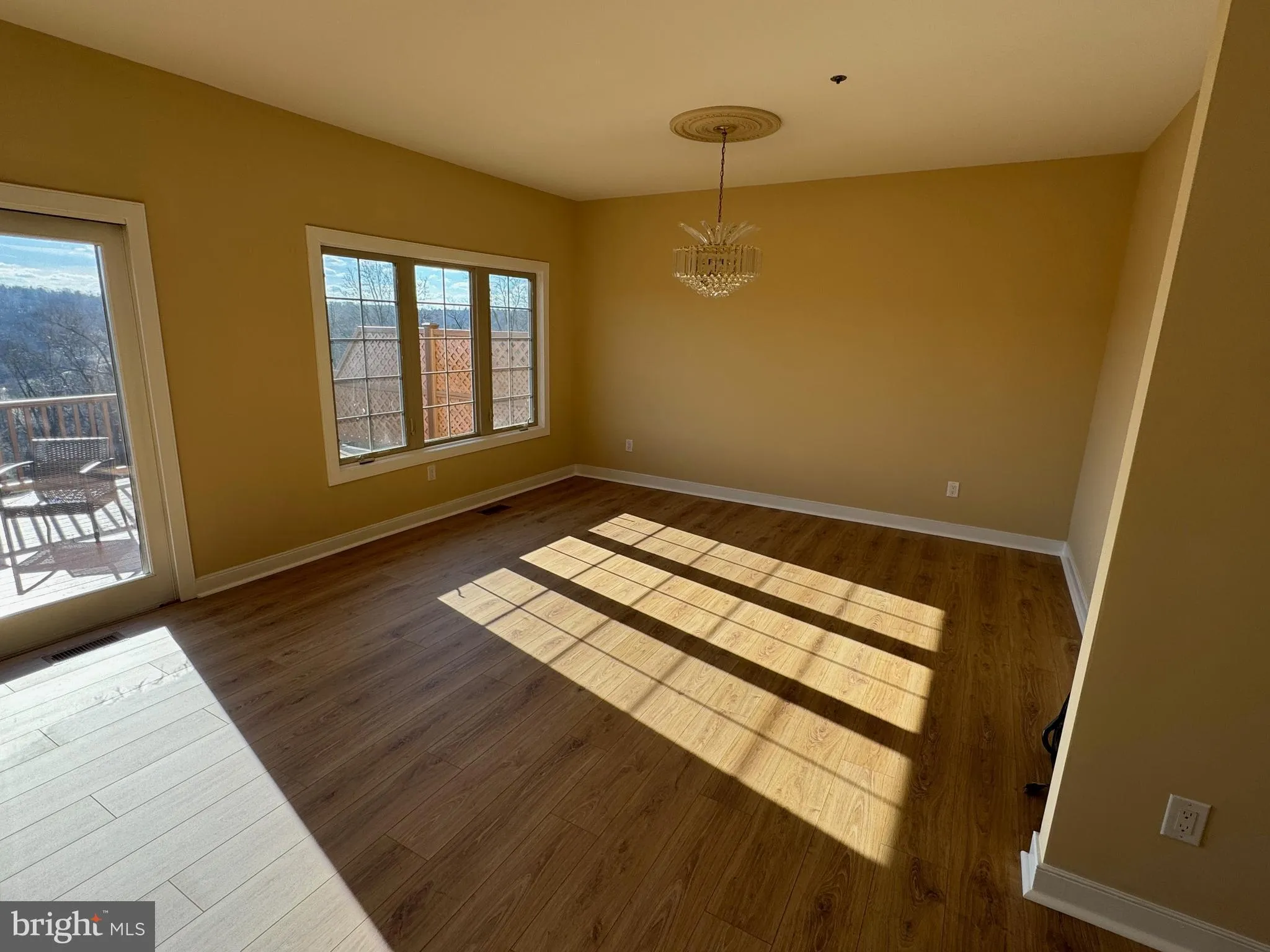 Conshohocken, Pennsylvania 19428, United States, 3 Bedrooms Bedrooms, ,4 BathroomsBathrooms,Residential,Active,49967