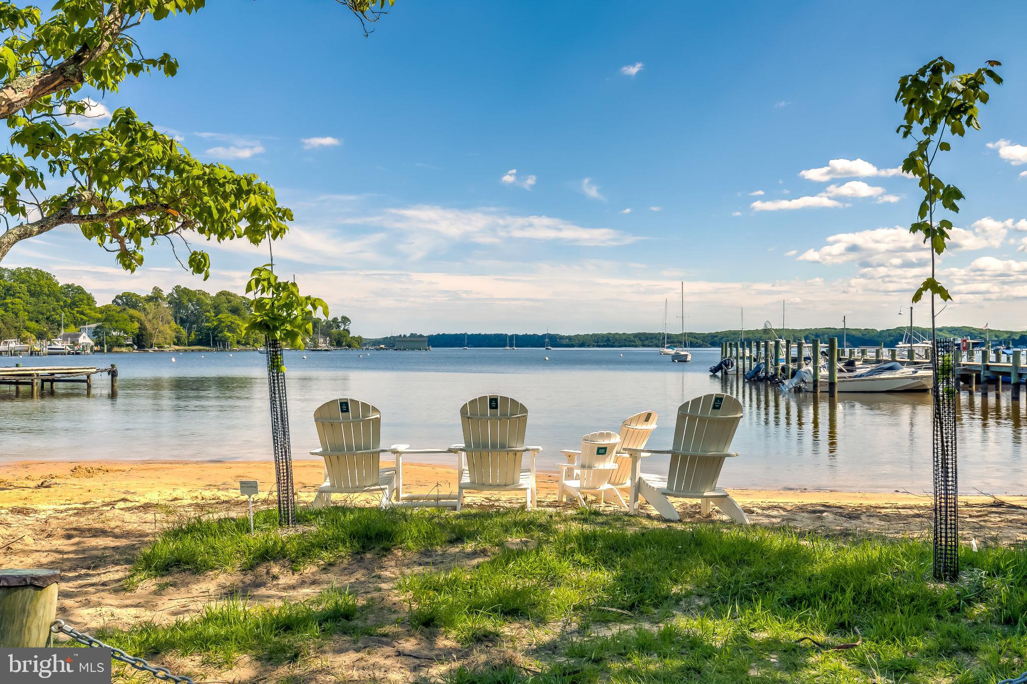 OLDE SEVERNA PARK - Residential