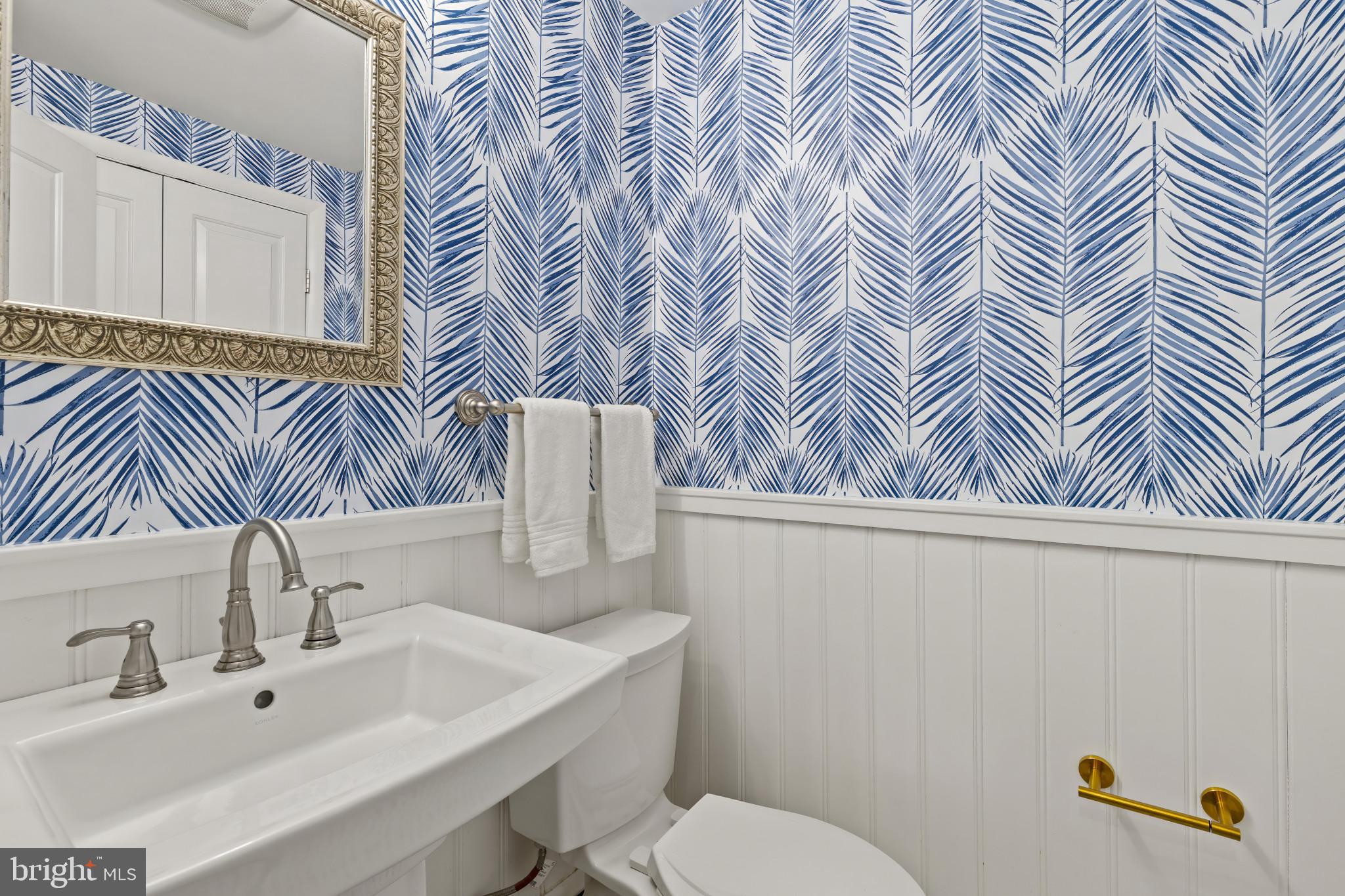 OLDE SEVERNA PARK - Residential