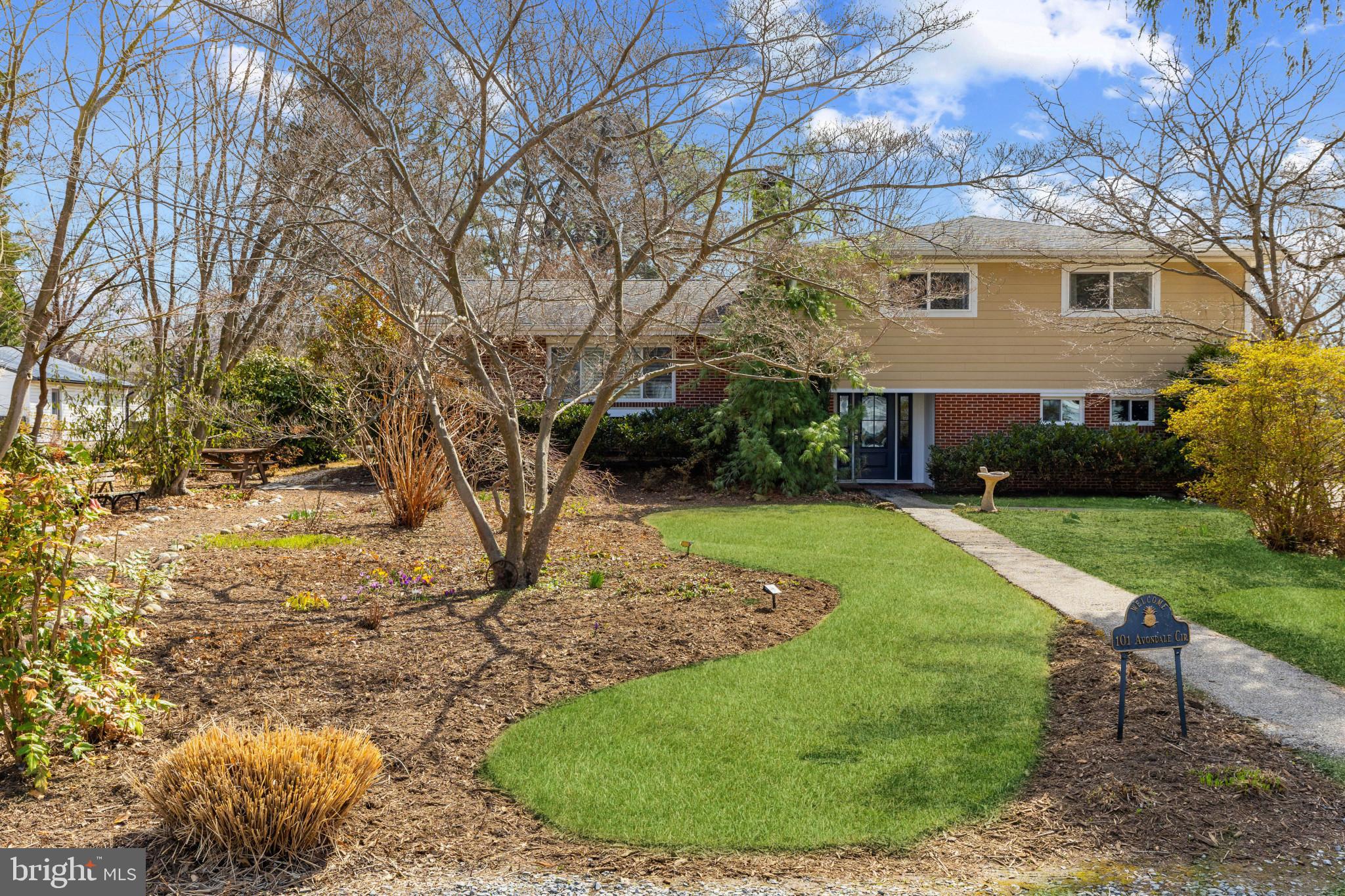 OLDE SEVERNA PARK - Residential