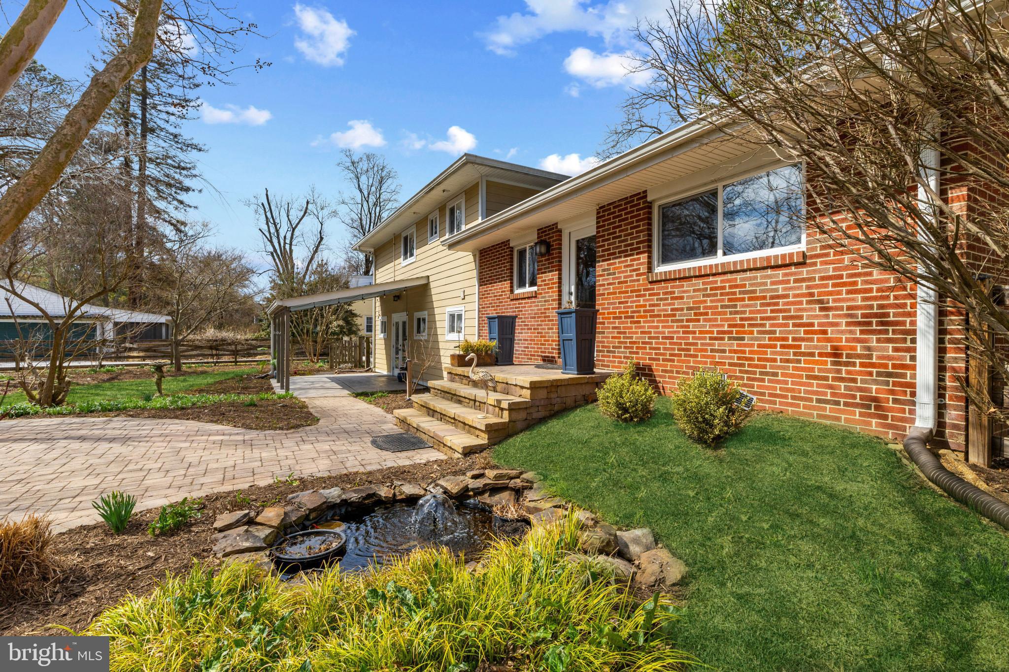 OLDE SEVERNA PARK - Residential