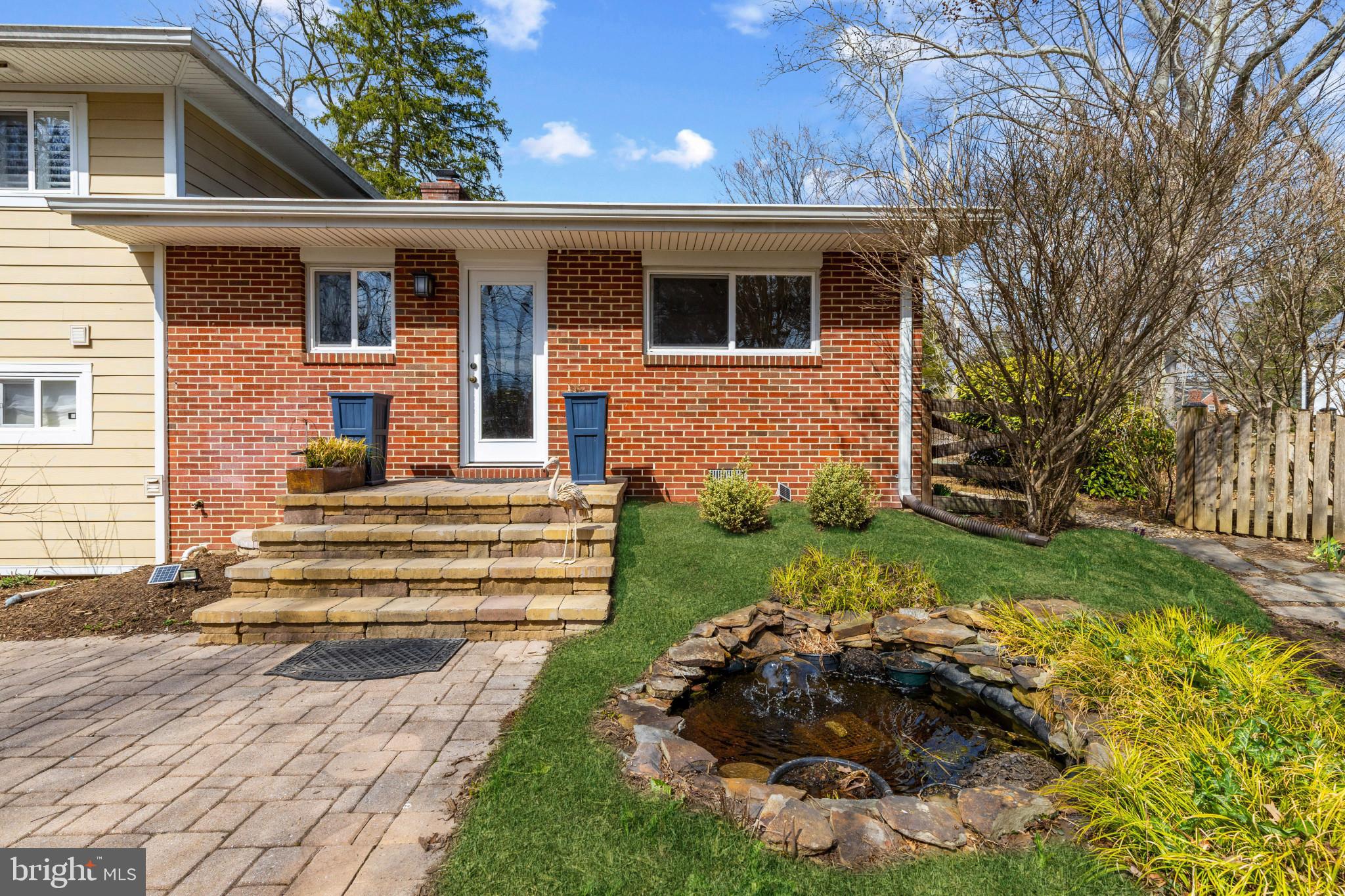 OLDE SEVERNA PARK - Residential