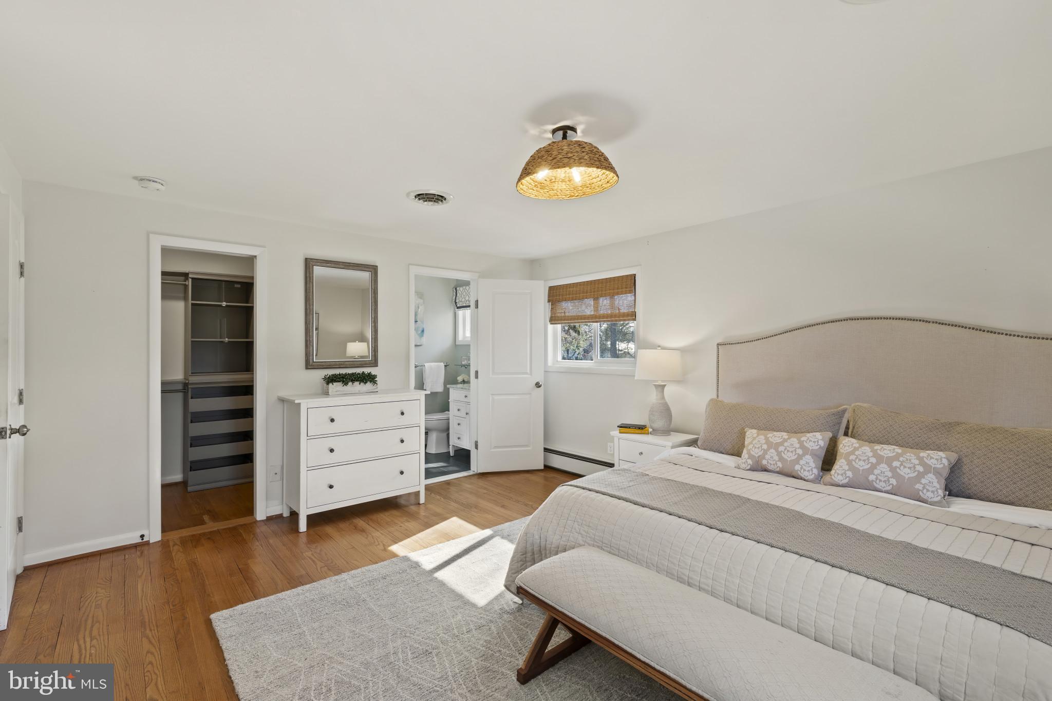 OLDE SEVERNA PARK - Residential