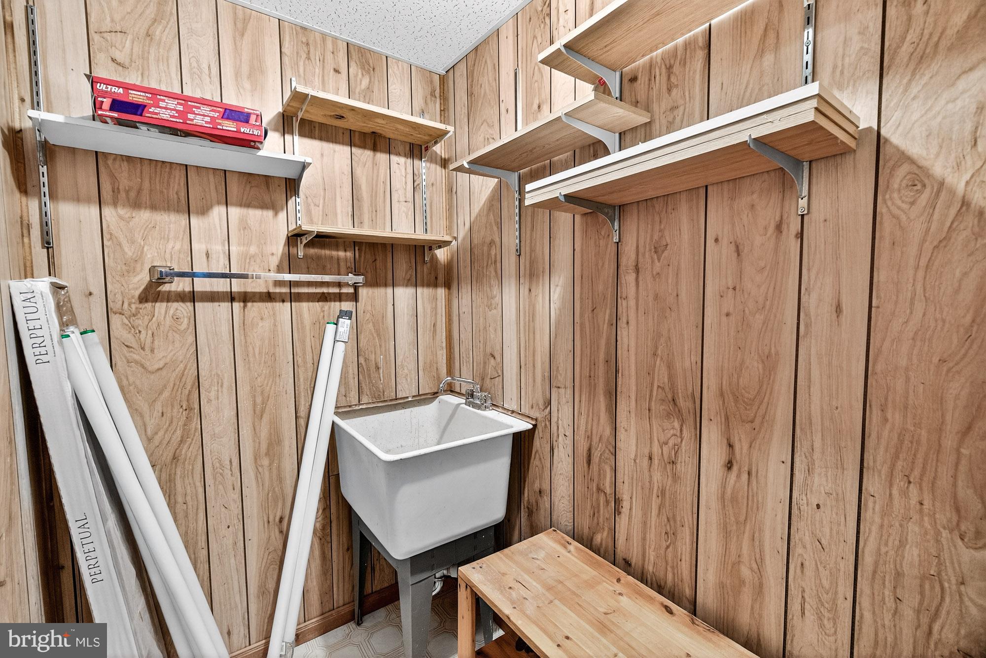 CASHELL MANOR - Residential