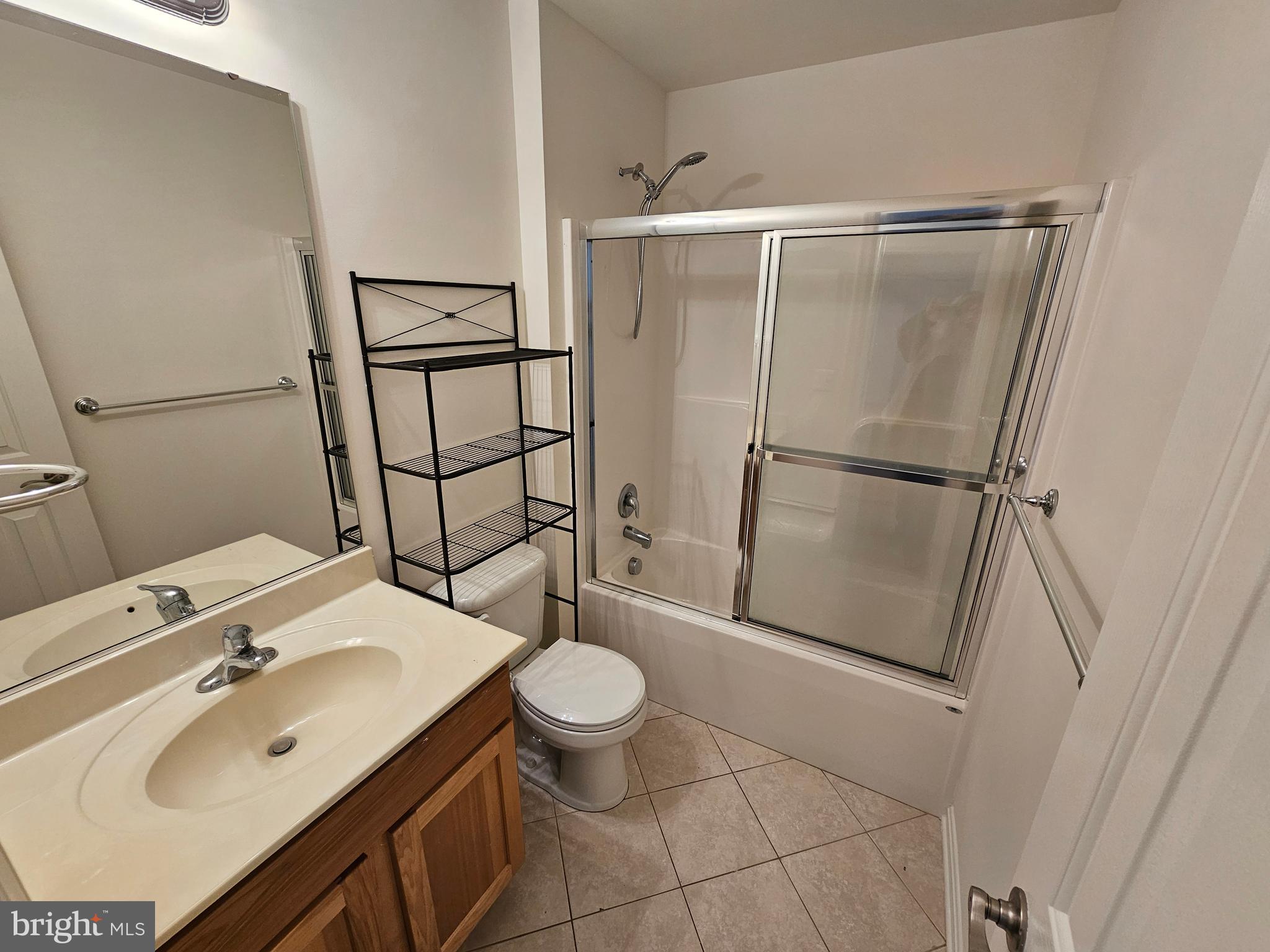 CHESAPEAKE RANCH ESTATES - Residential Lease