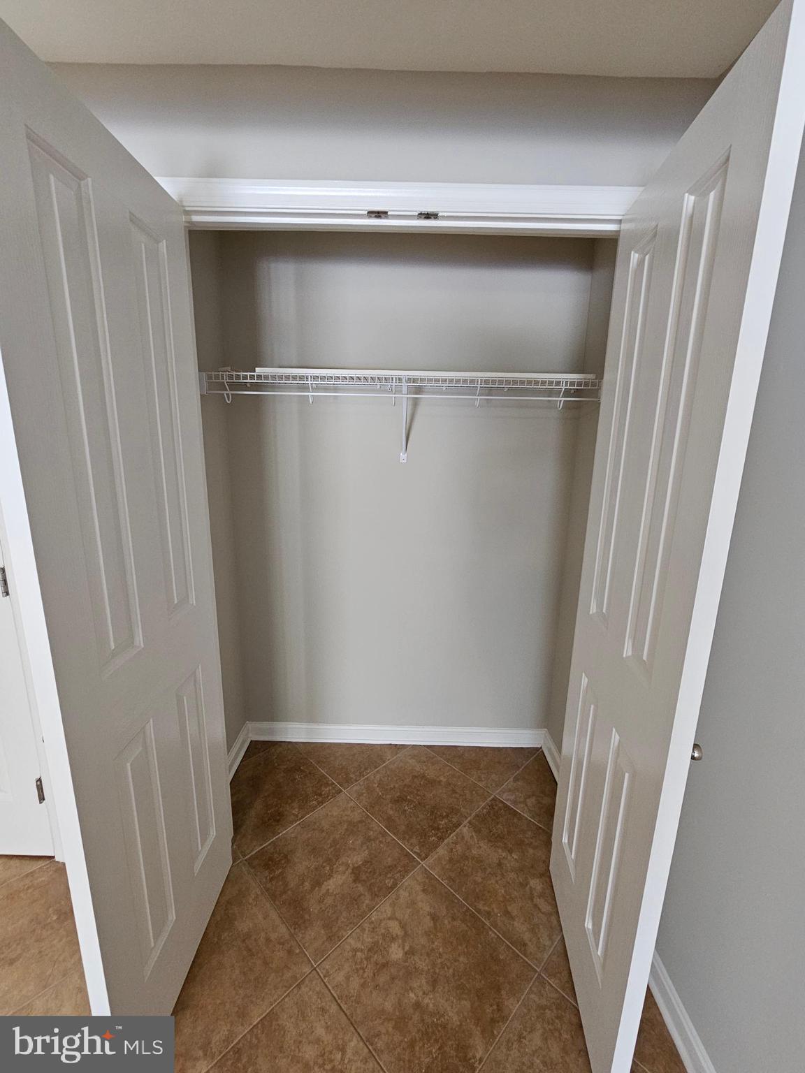 CHESAPEAKE RANCH ESTATES - Residential Lease