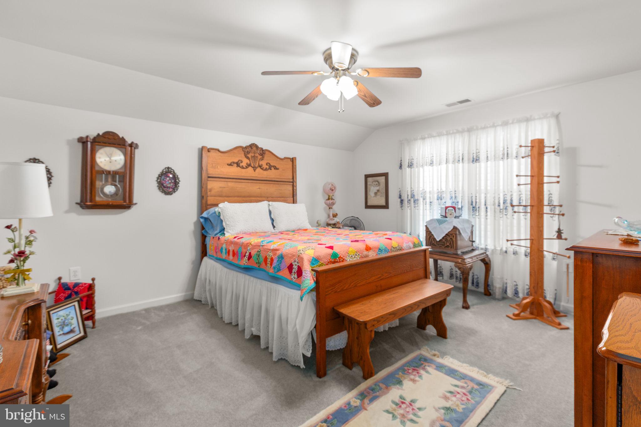 FALLS RUN - Residential