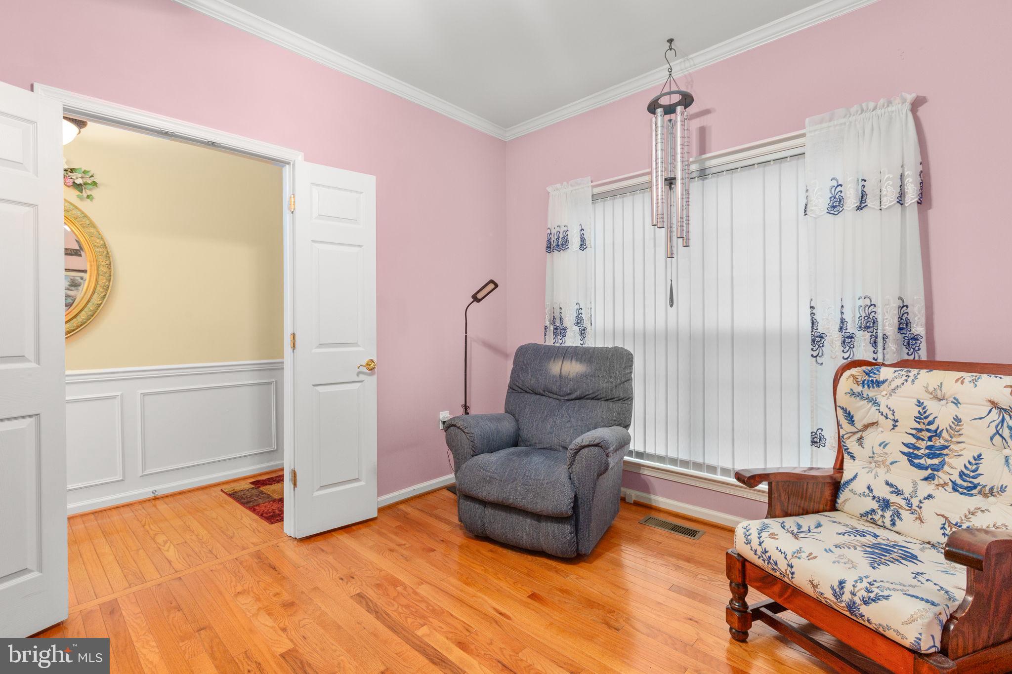 FALLS RUN - Residential