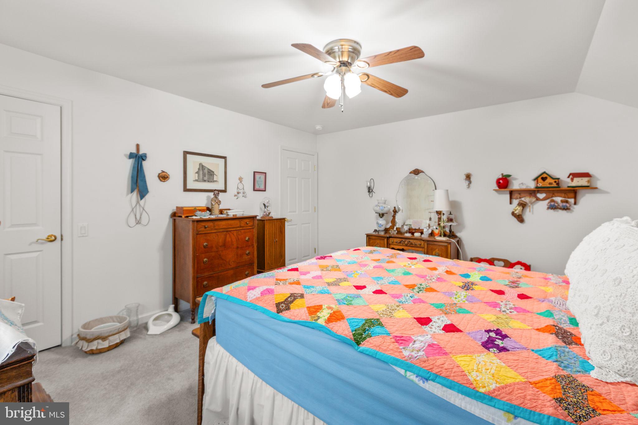 FALLS RUN - Residential