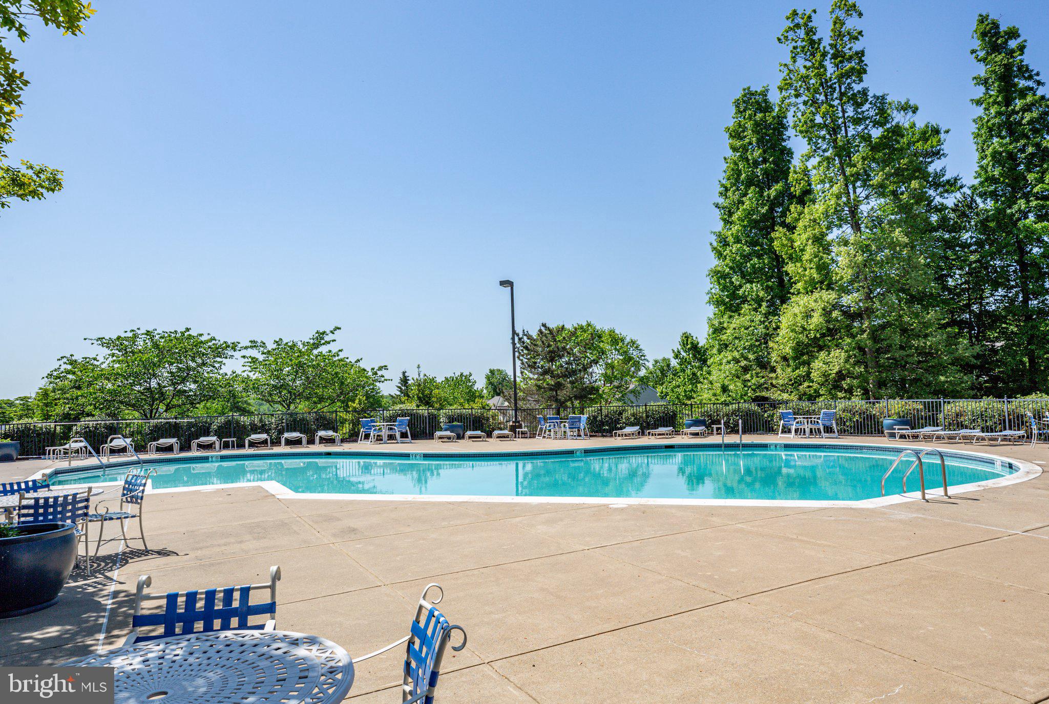 FALLS RUN - Residential