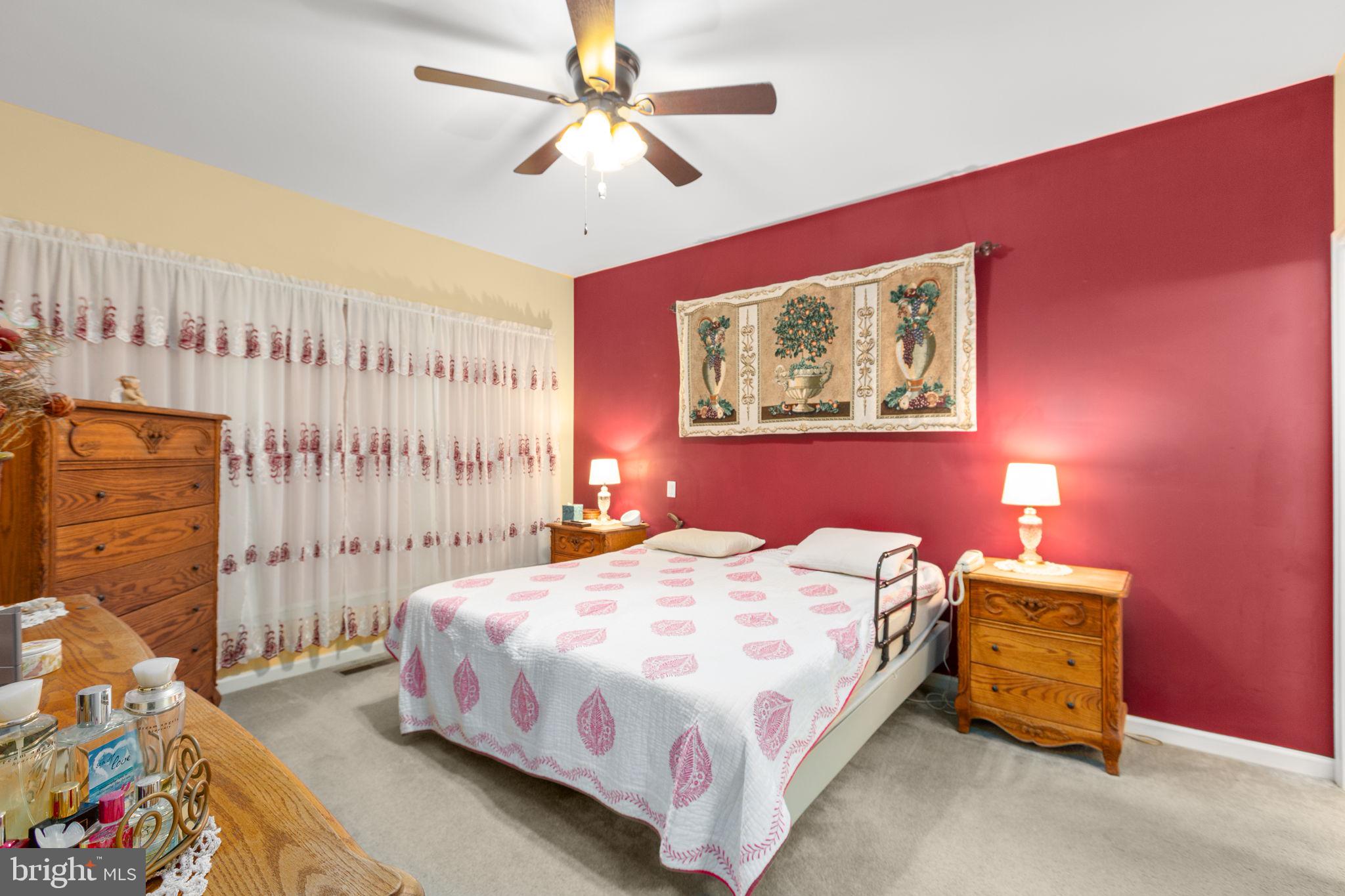 FALLS RUN - Residential