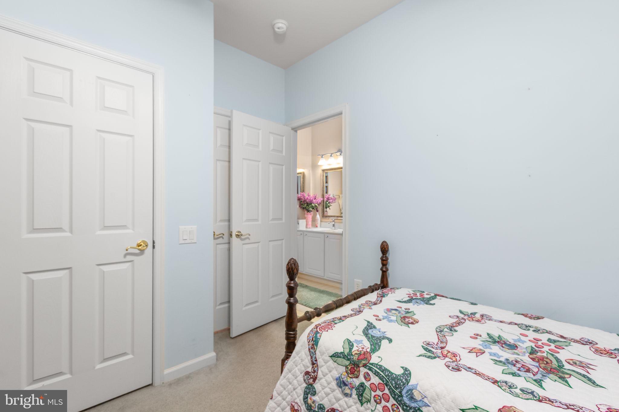 FALLS RUN - Residential