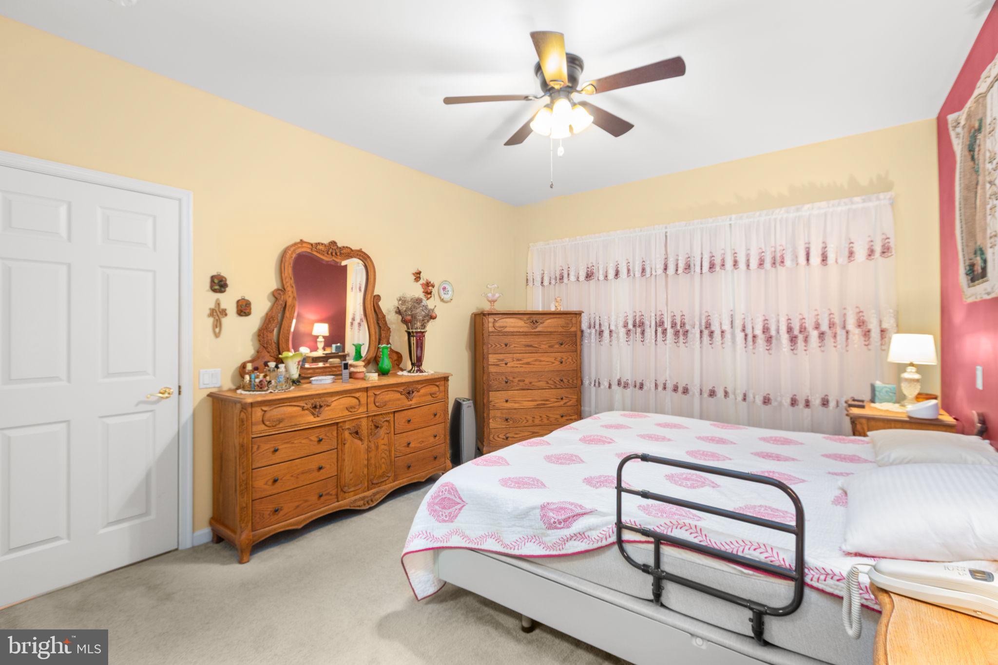 FALLS RUN - Residential