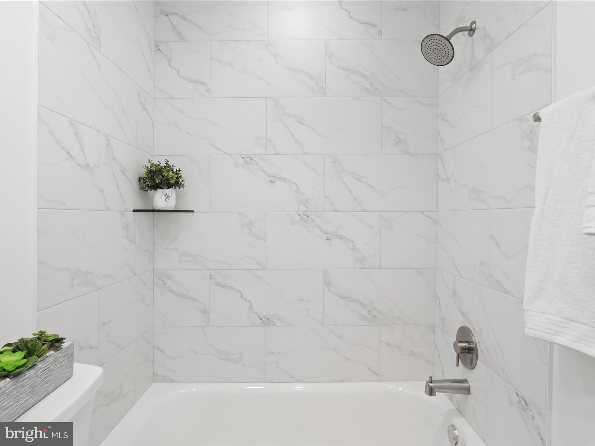 OLD TOWN ALEXANDRIA - Residential