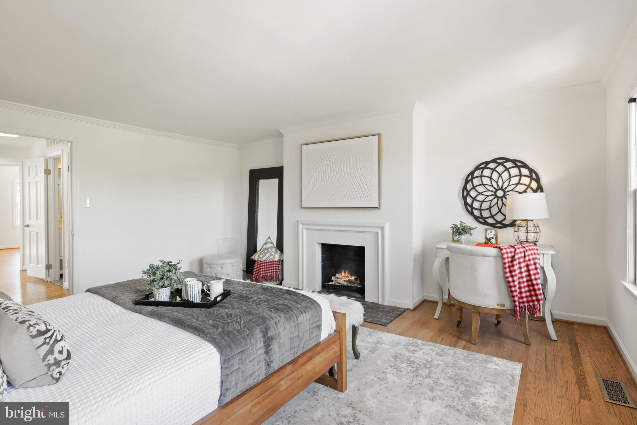 OLD TOWN ALEXANDRIA - Residential