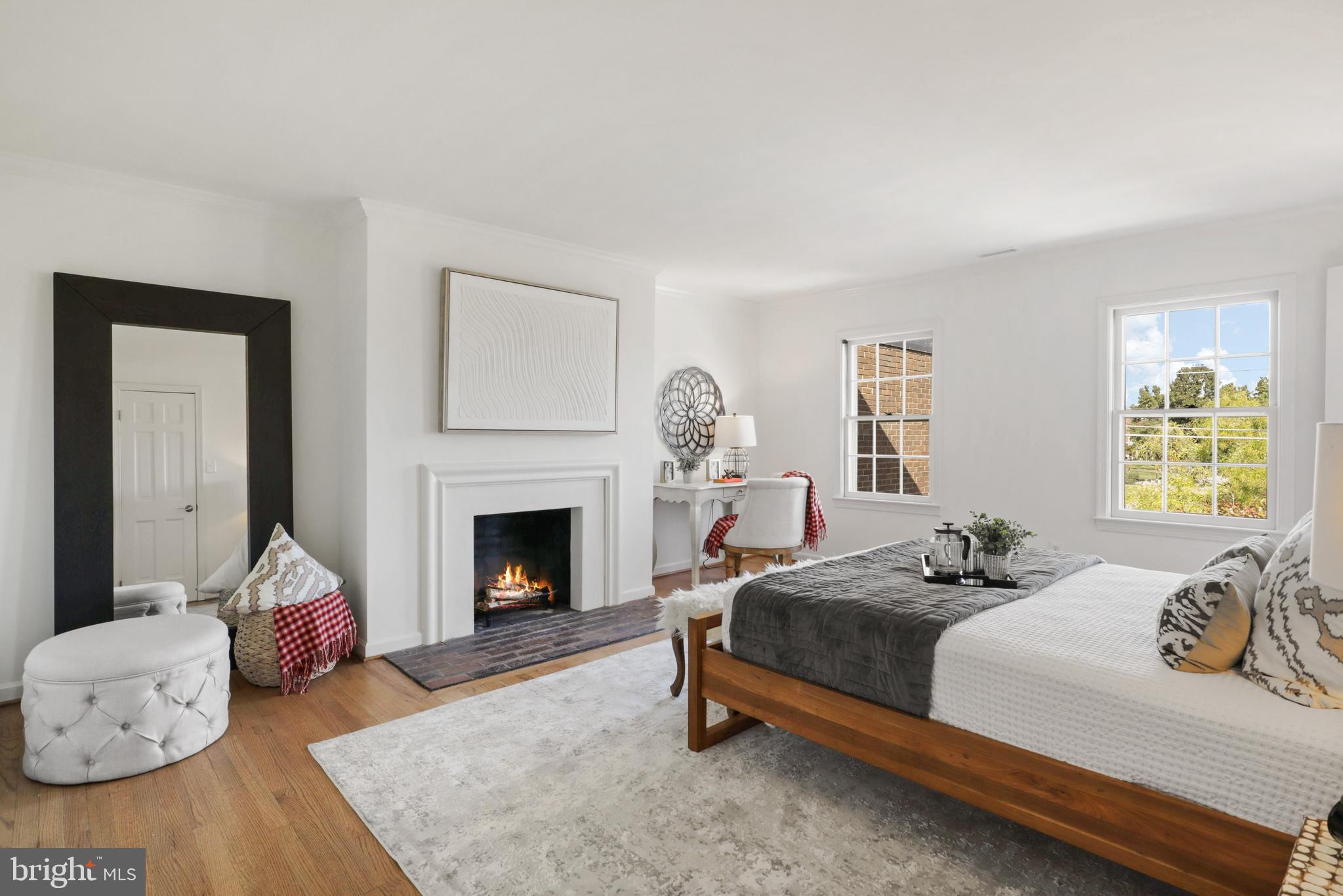 OLD TOWN ALEXANDRIA - Residential