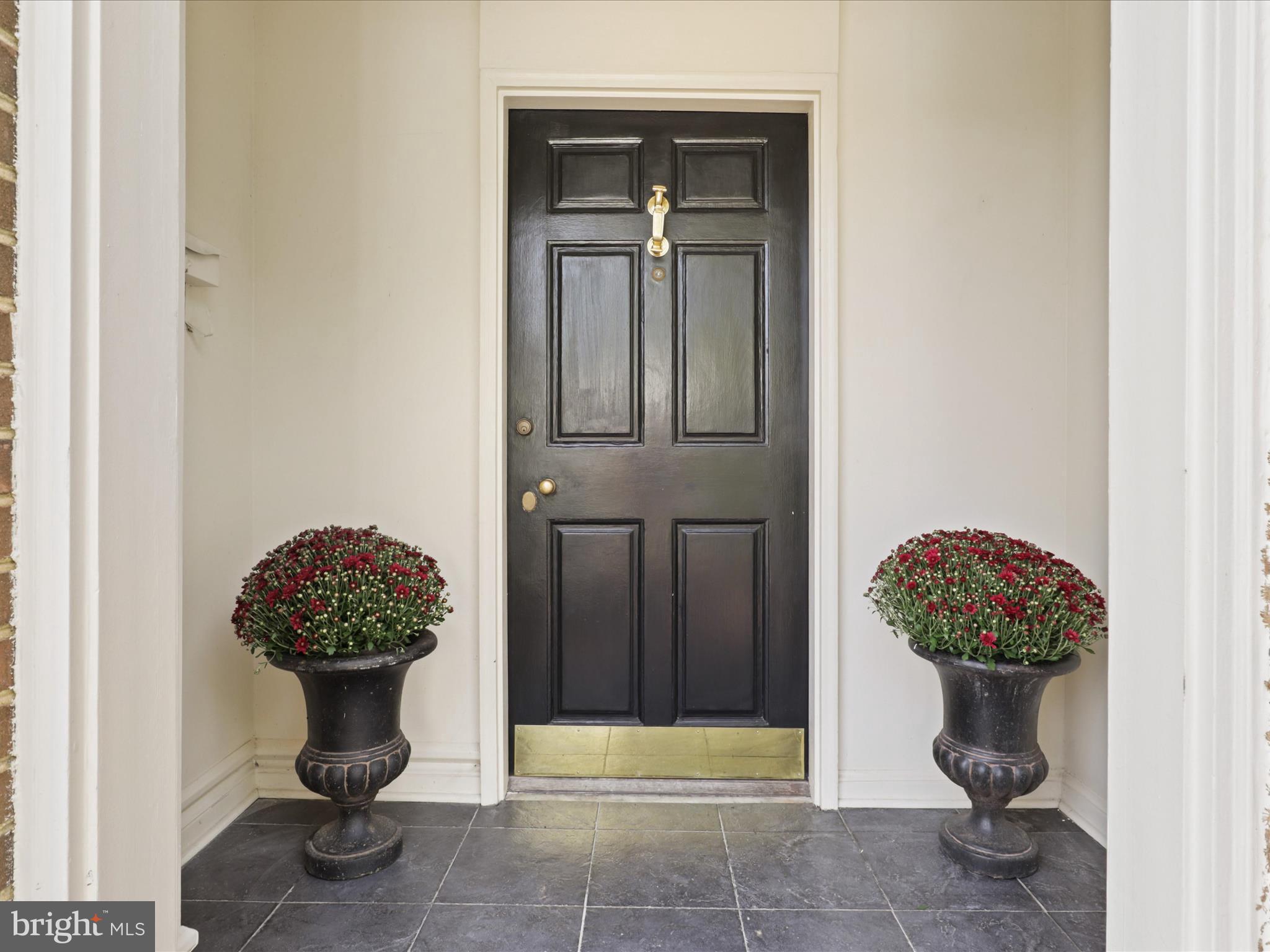 OLD TOWN ALEXANDRIA - Residential