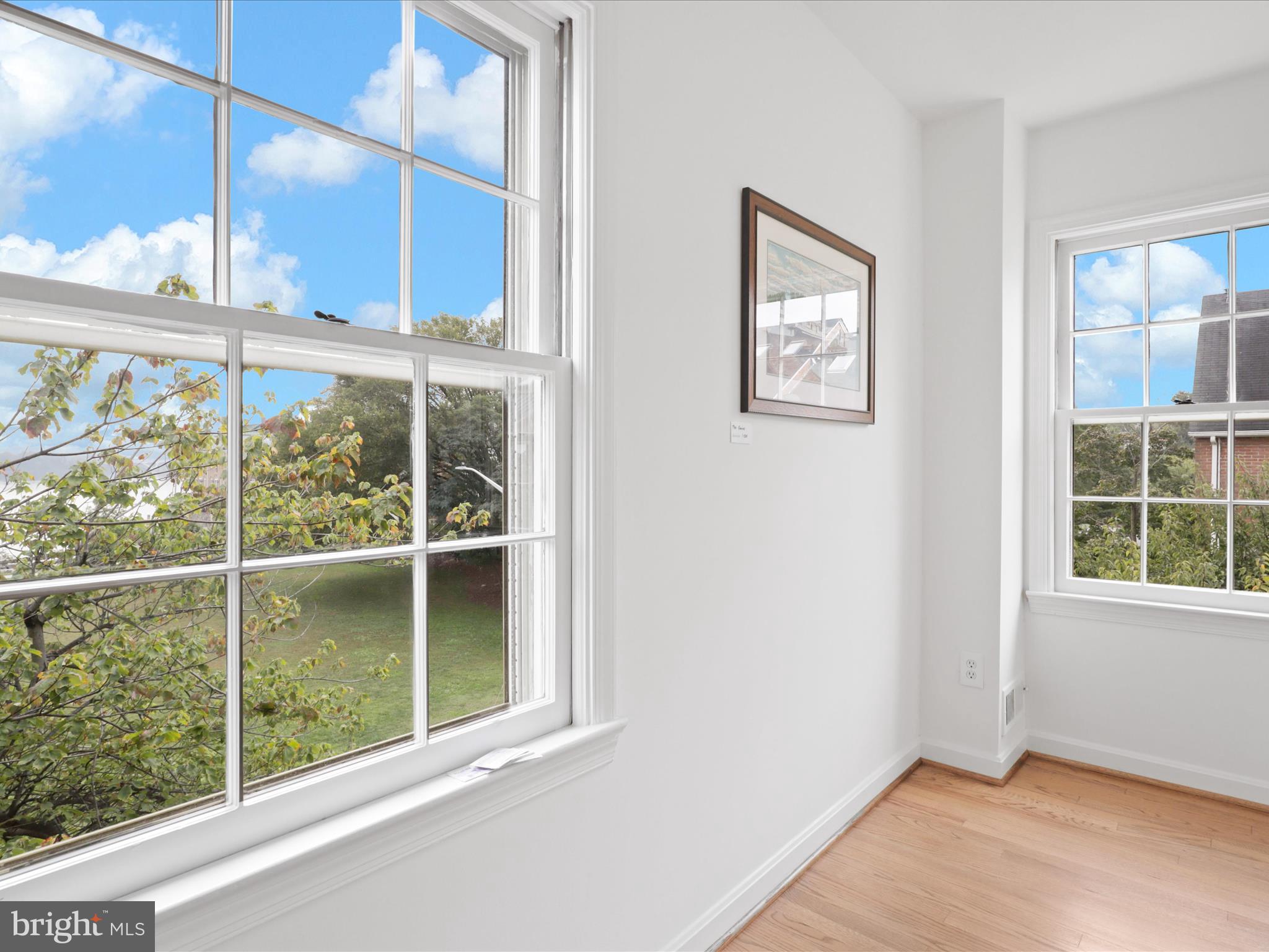 OLD TOWN ALEXANDRIA - Residential