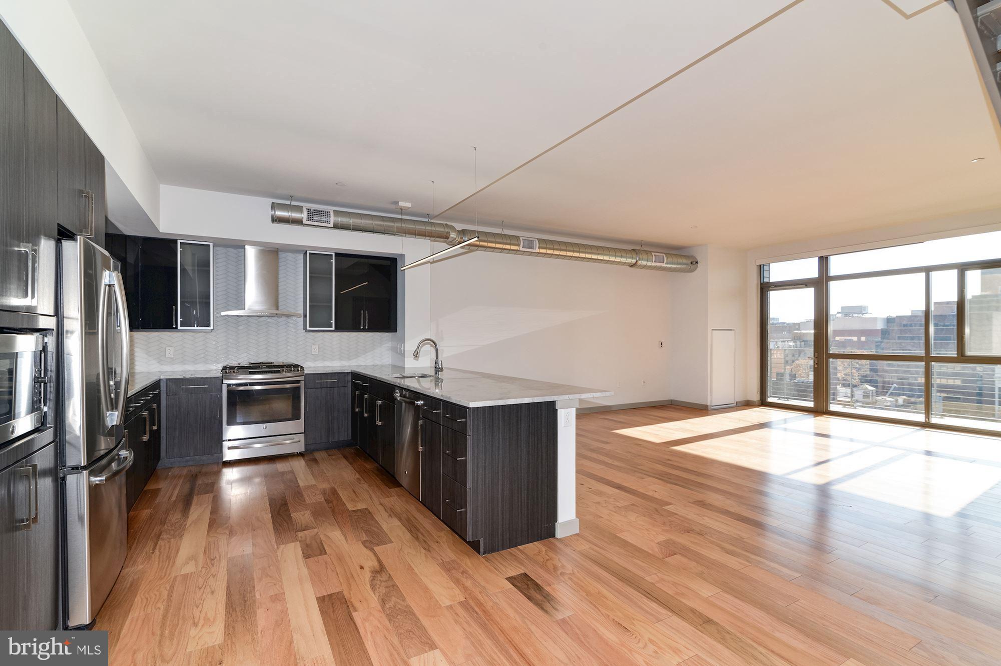 WASHINGTON SQ - Residential Lease
