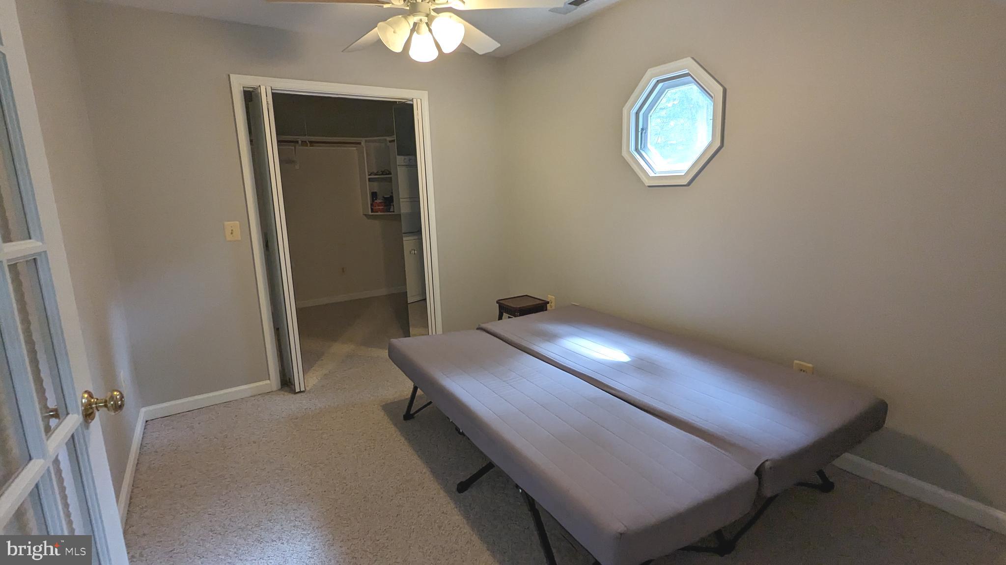 HUNTINGTON WOODS - Residential Lease