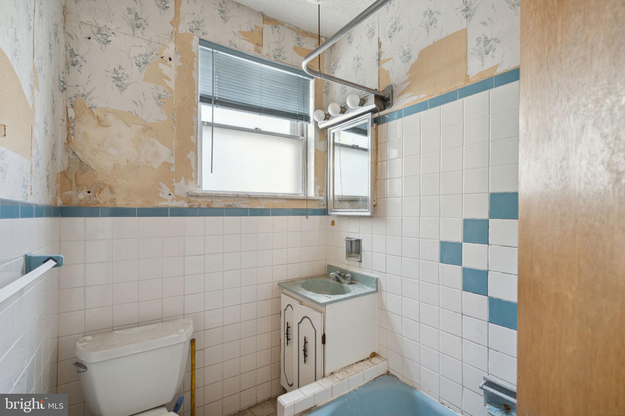 LOWER MOYAMENSING - Residential