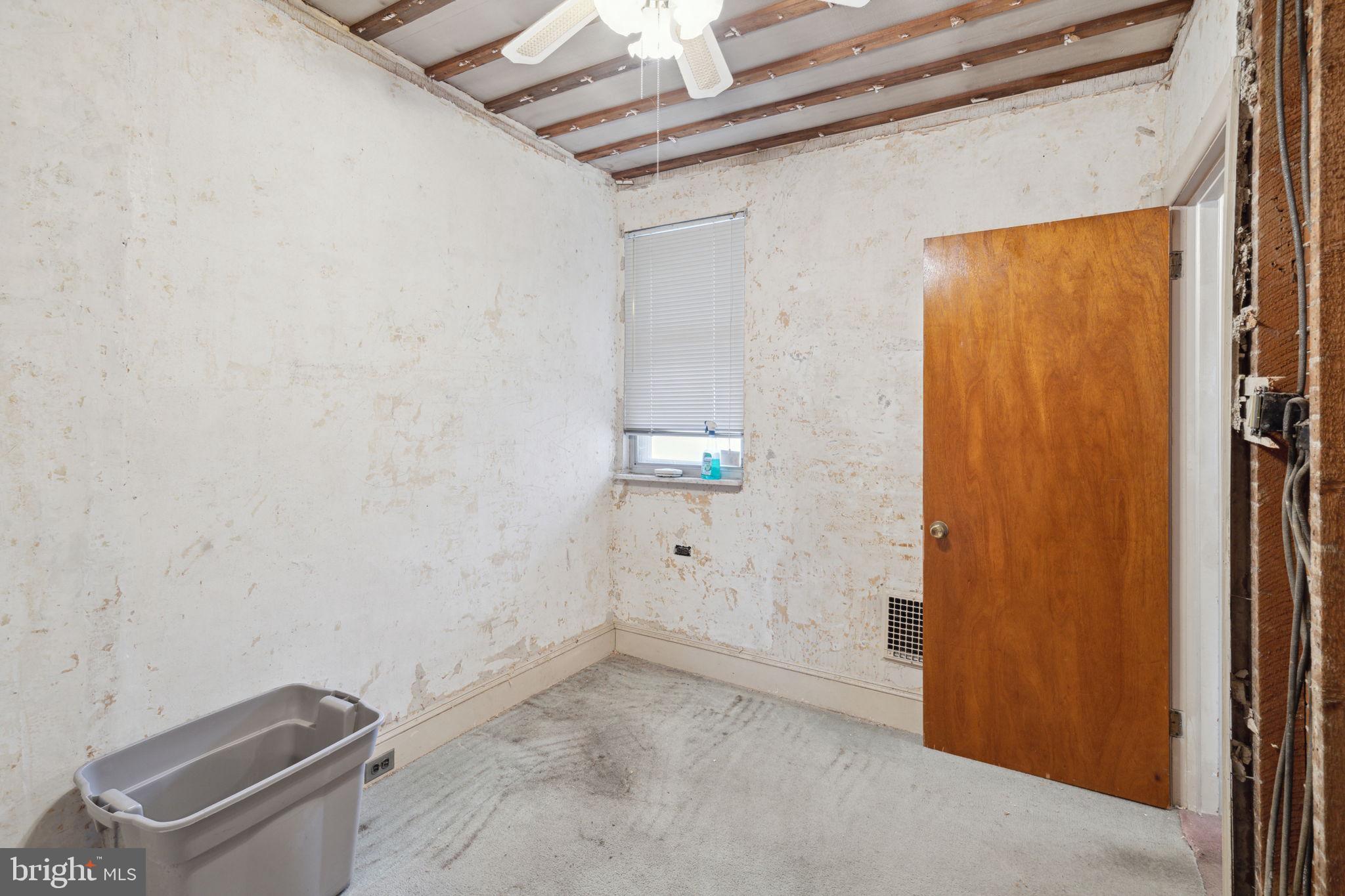 LOWER MOYAMENSING - Residential