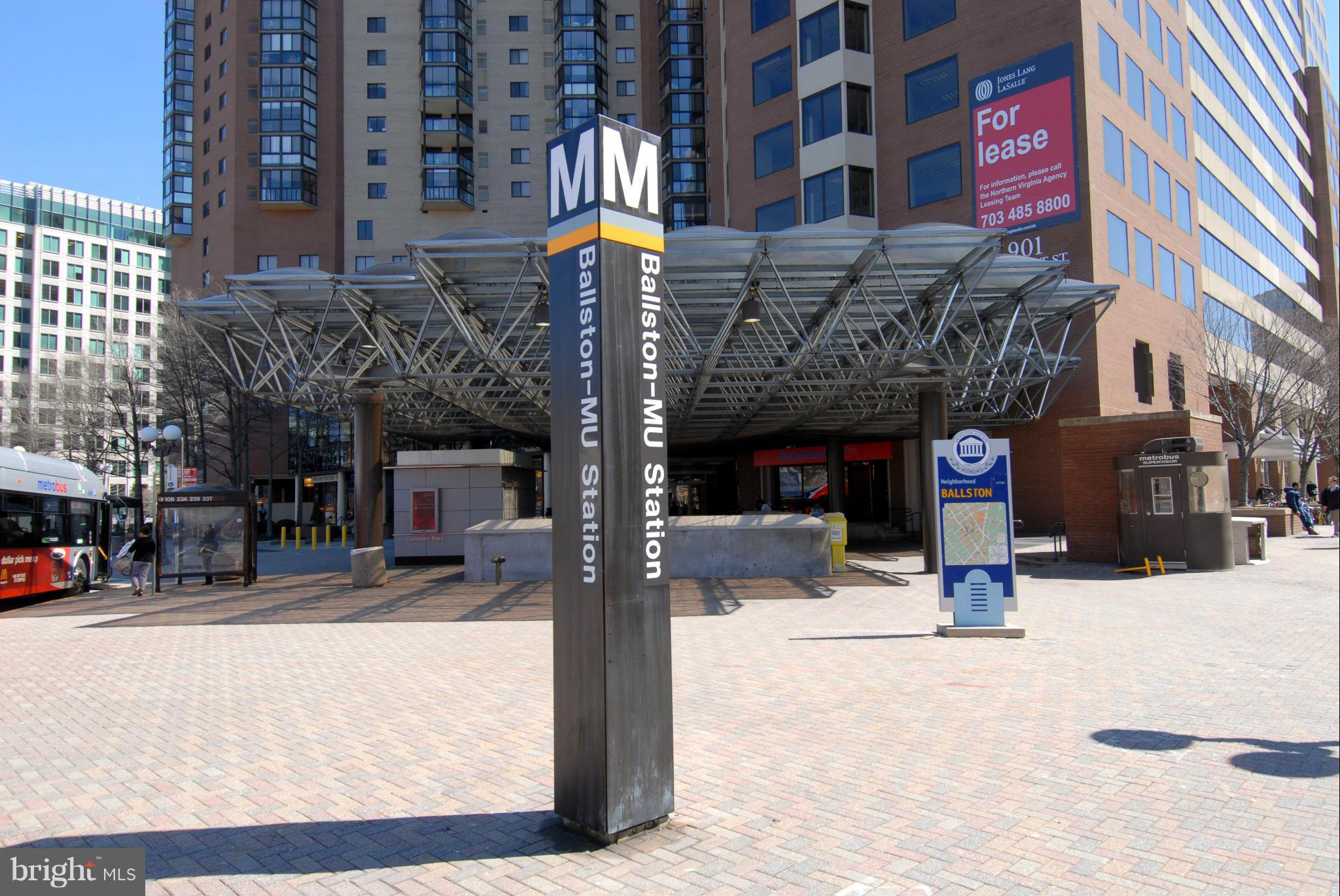 OLD BALLSTON TOWN - Residential Lease