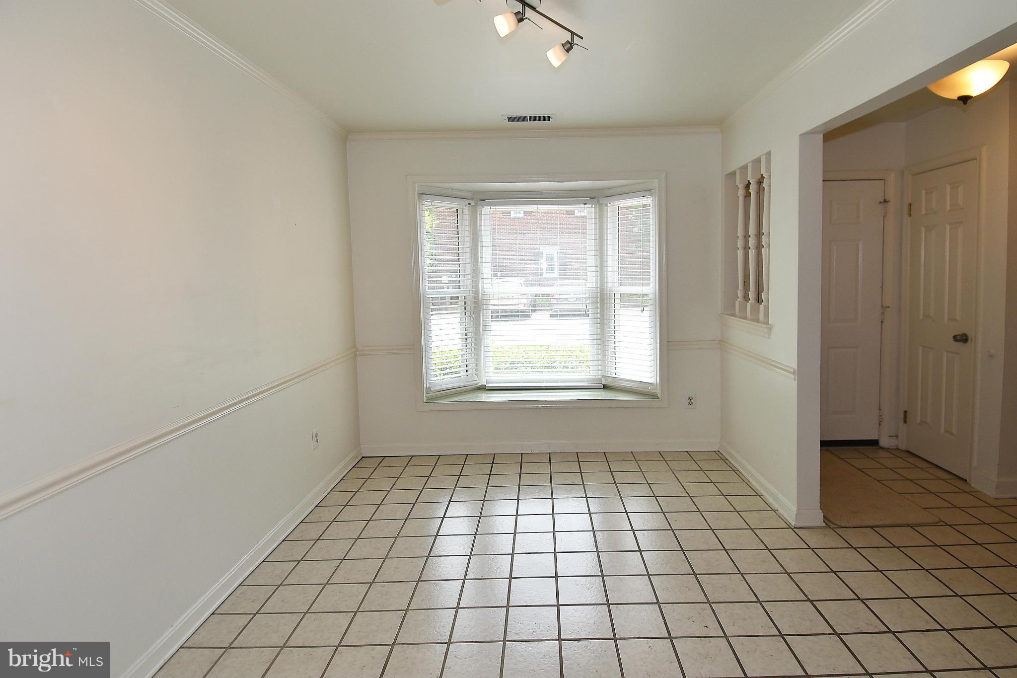 OLD BALLSTON TOWN - Residential Lease