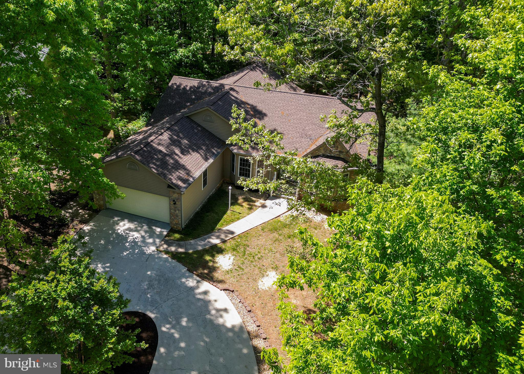 LAKE OF THE WOODS - Residential