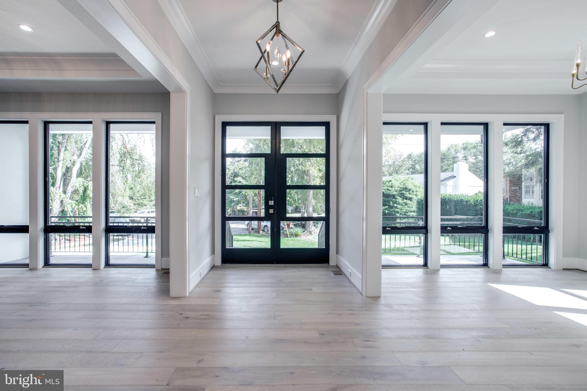 BRAEWOOD - Residential