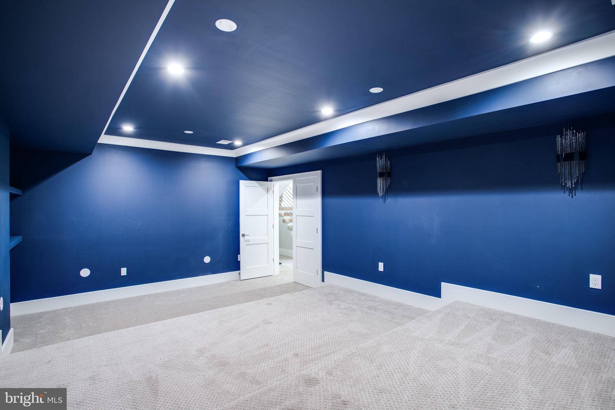 BRAEWOOD - Residential