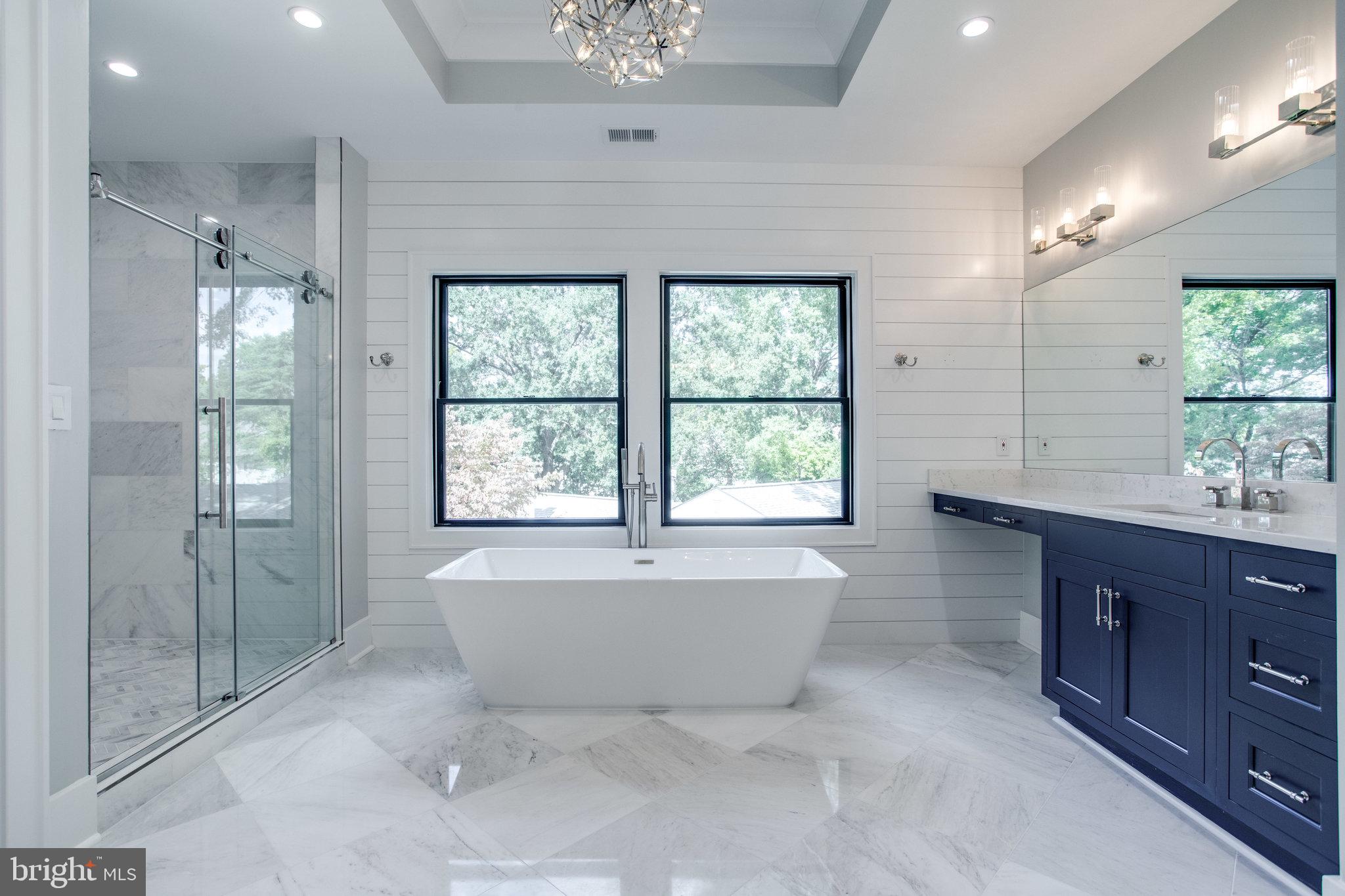 BRAEWOOD - Residential