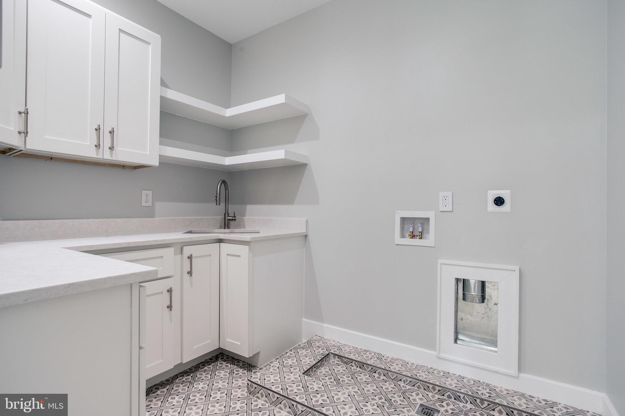 BRAEWOOD - Residential