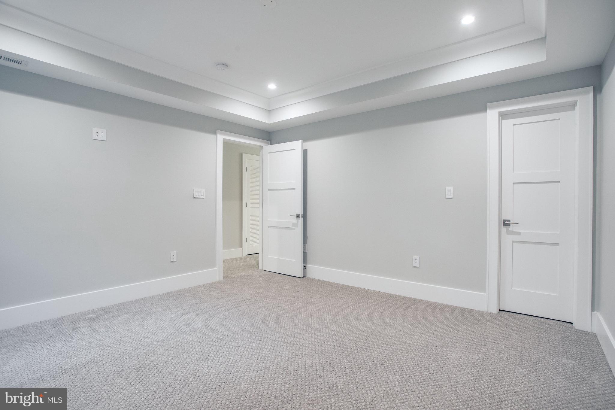 BRAEWOOD - Residential