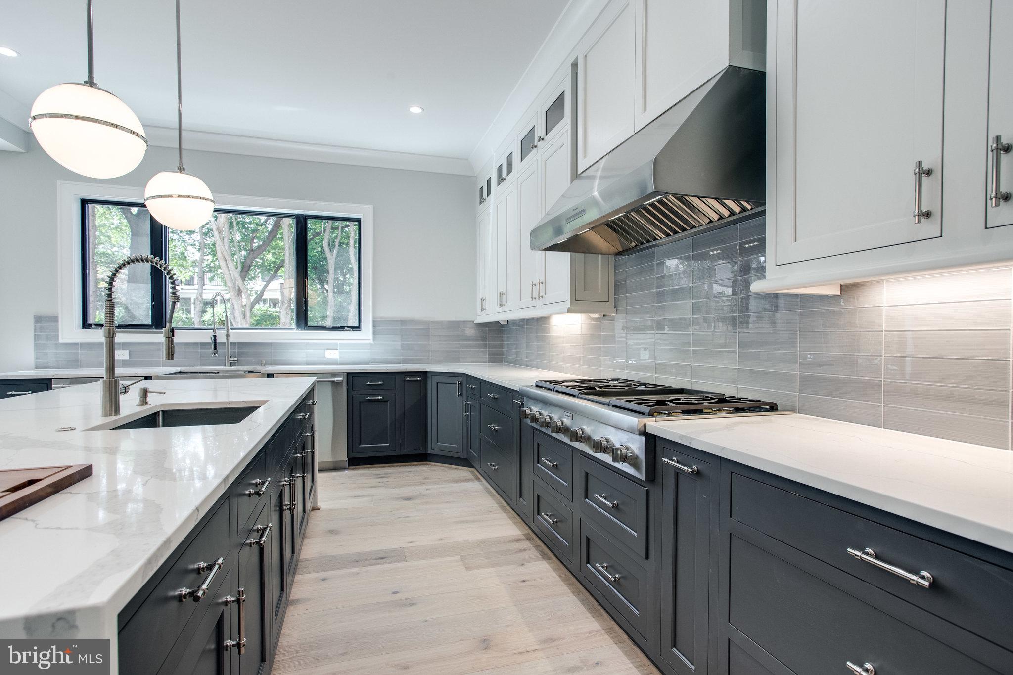 BRAEWOOD - Residential