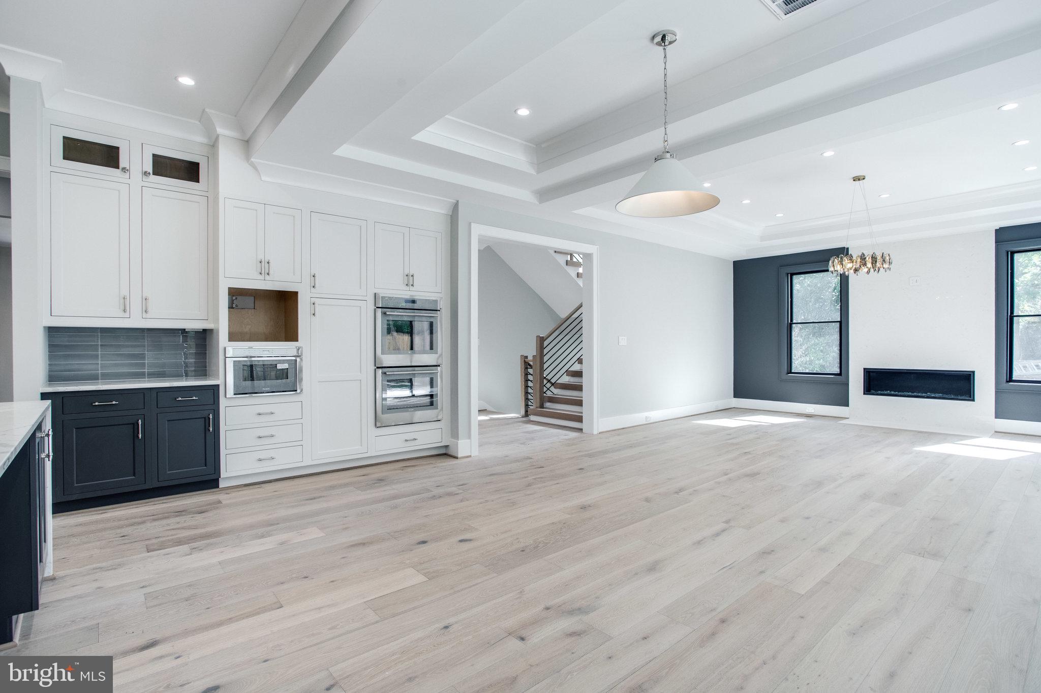 BRAEWOOD - Residential