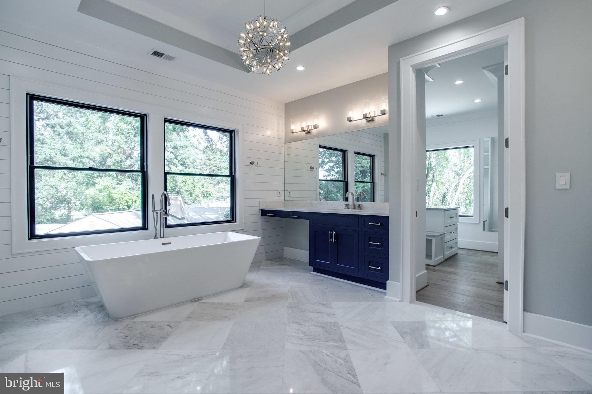 BRAEWOOD - Residential