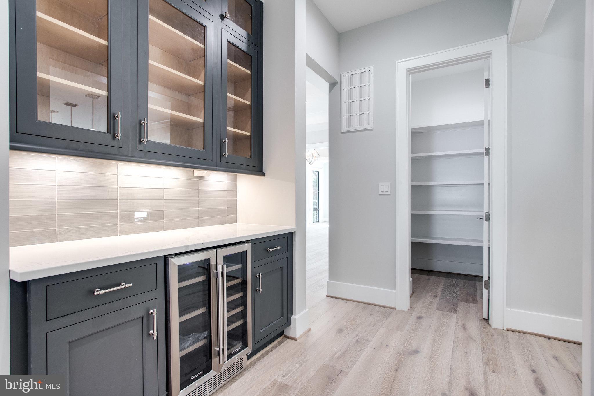 BRAEWOOD - Residential