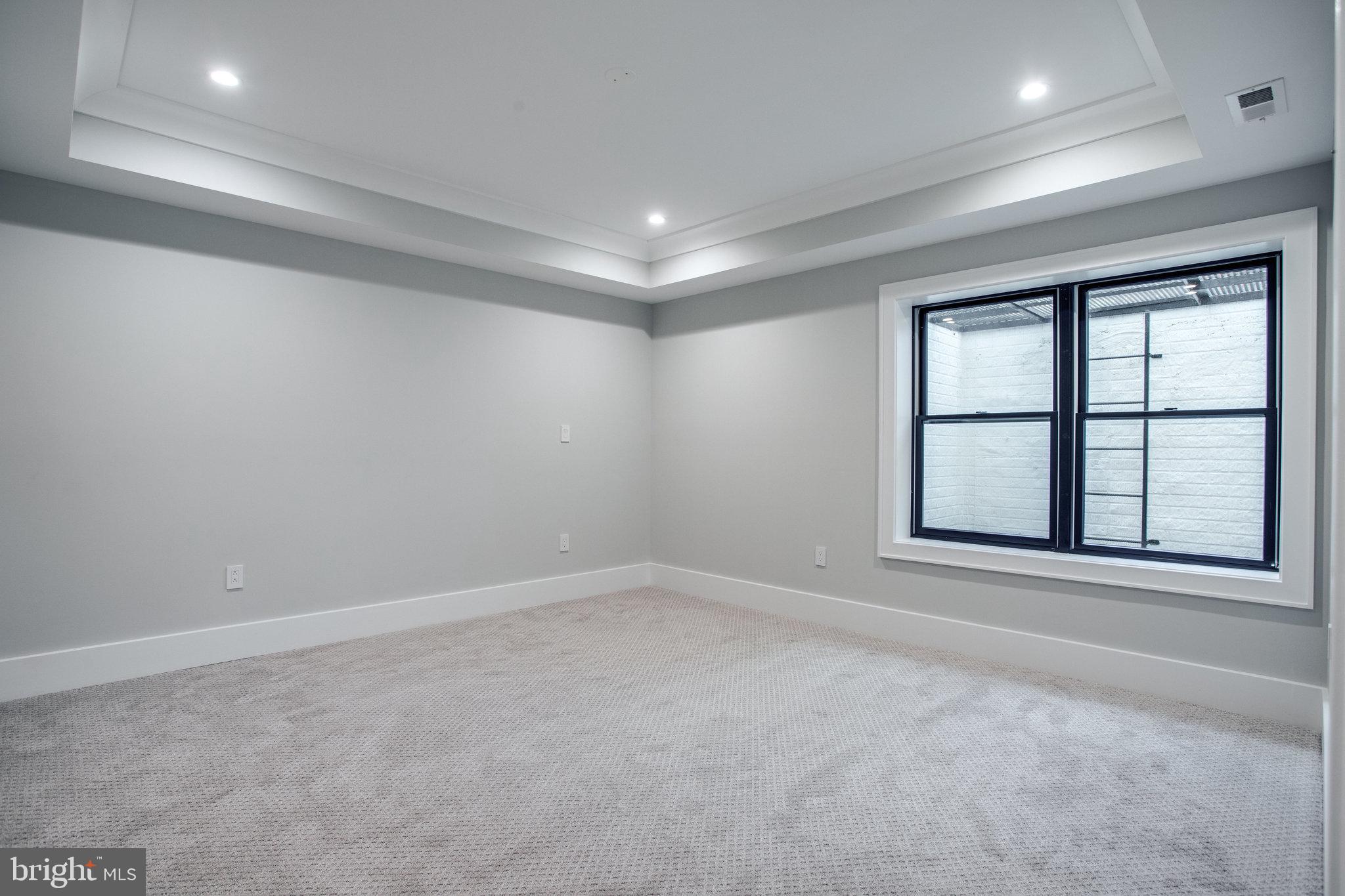 BRAEWOOD - Residential