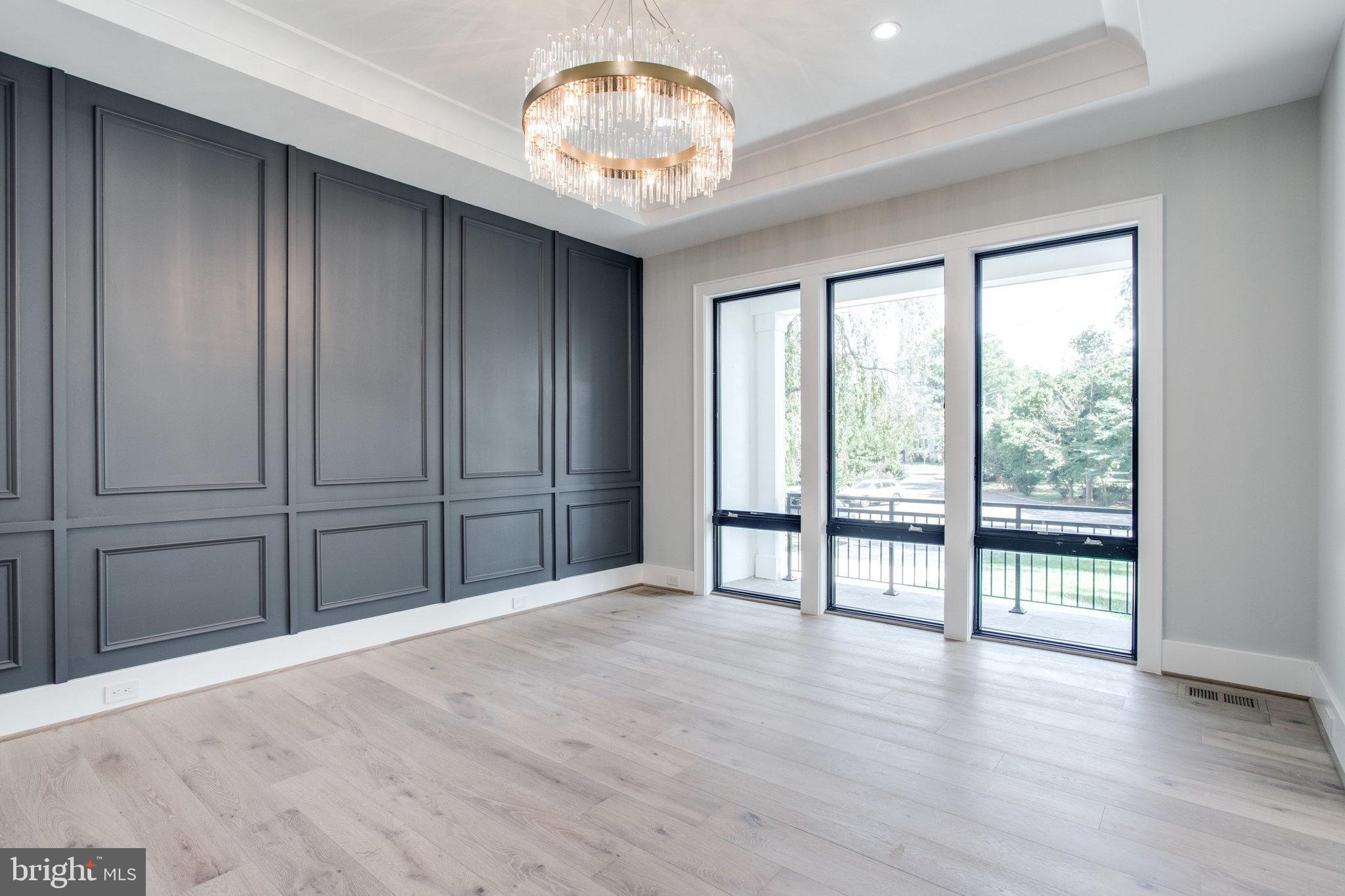 BRAEWOOD - Residential