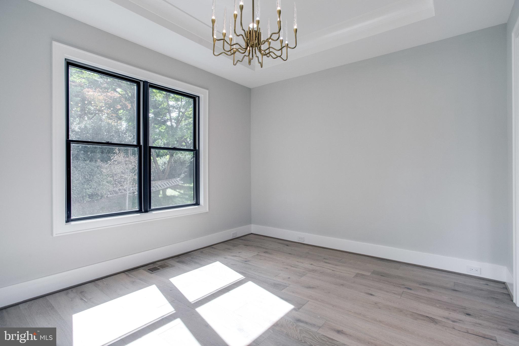 BRAEWOOD - Residential