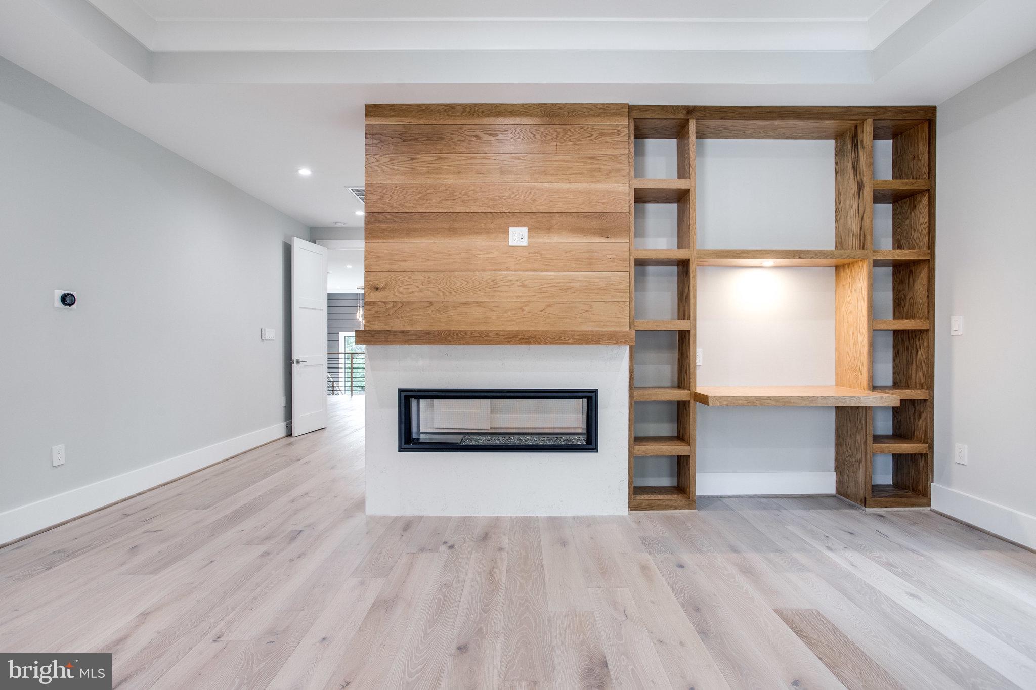 BRAEWOOD - Residential