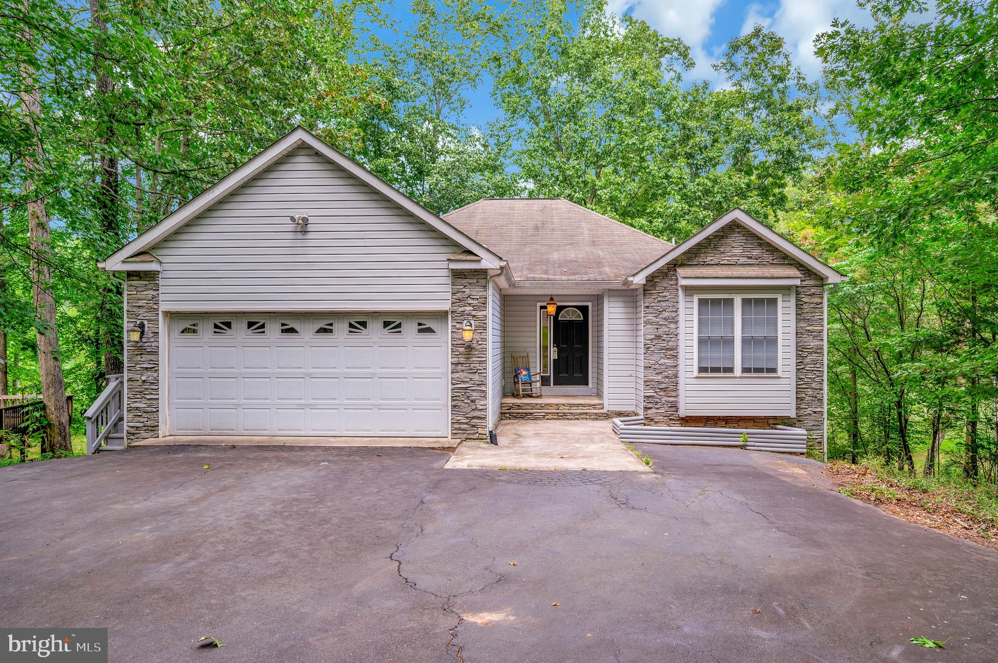 LAKE OF THE WOODS - Residential