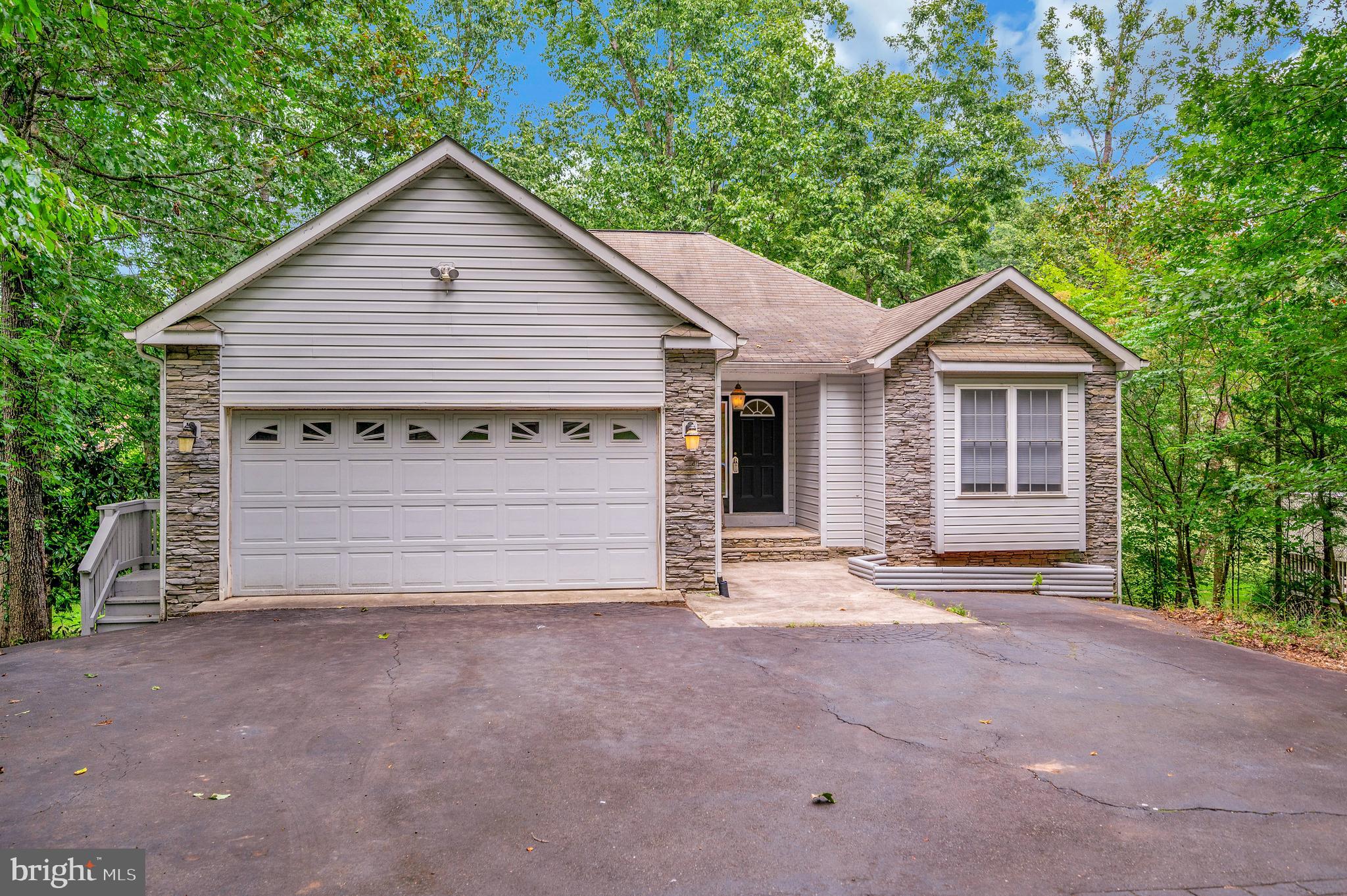 LAKE OF THE WOODS - Residential