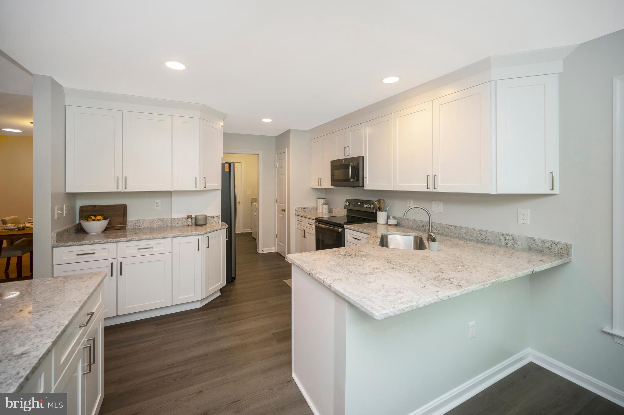 LAKE OF THE WOODS - Residential