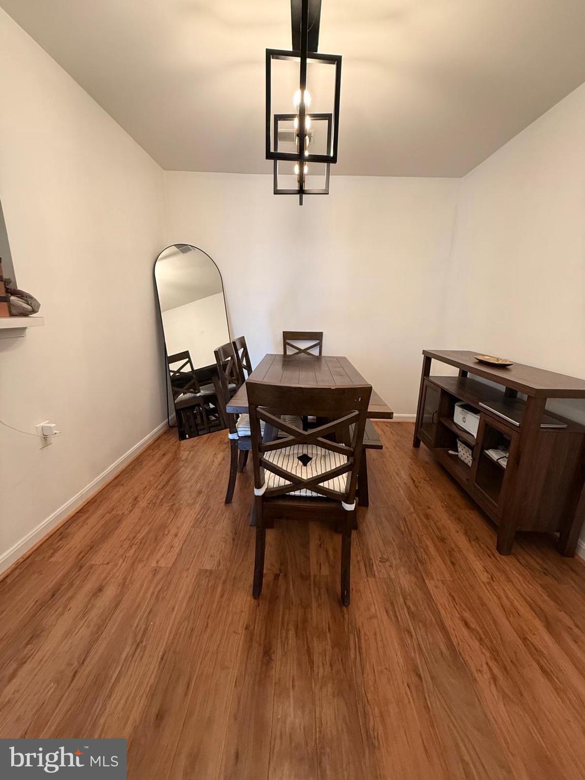 SUMMERHOUSE CONDO - Residential